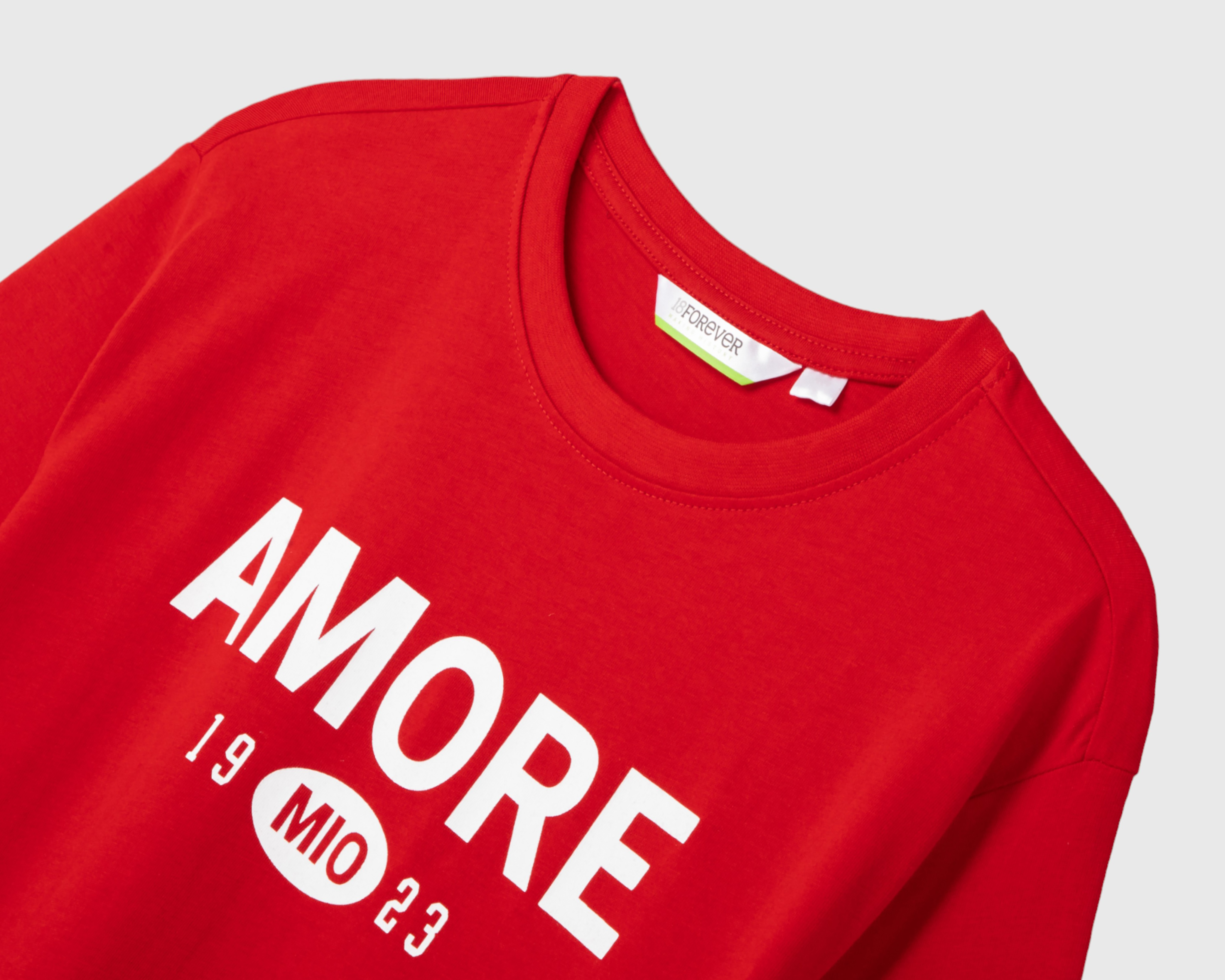 Foto 4 pulgar | Foto 3 | Playera 18 Forever Manga Corta para Mujer