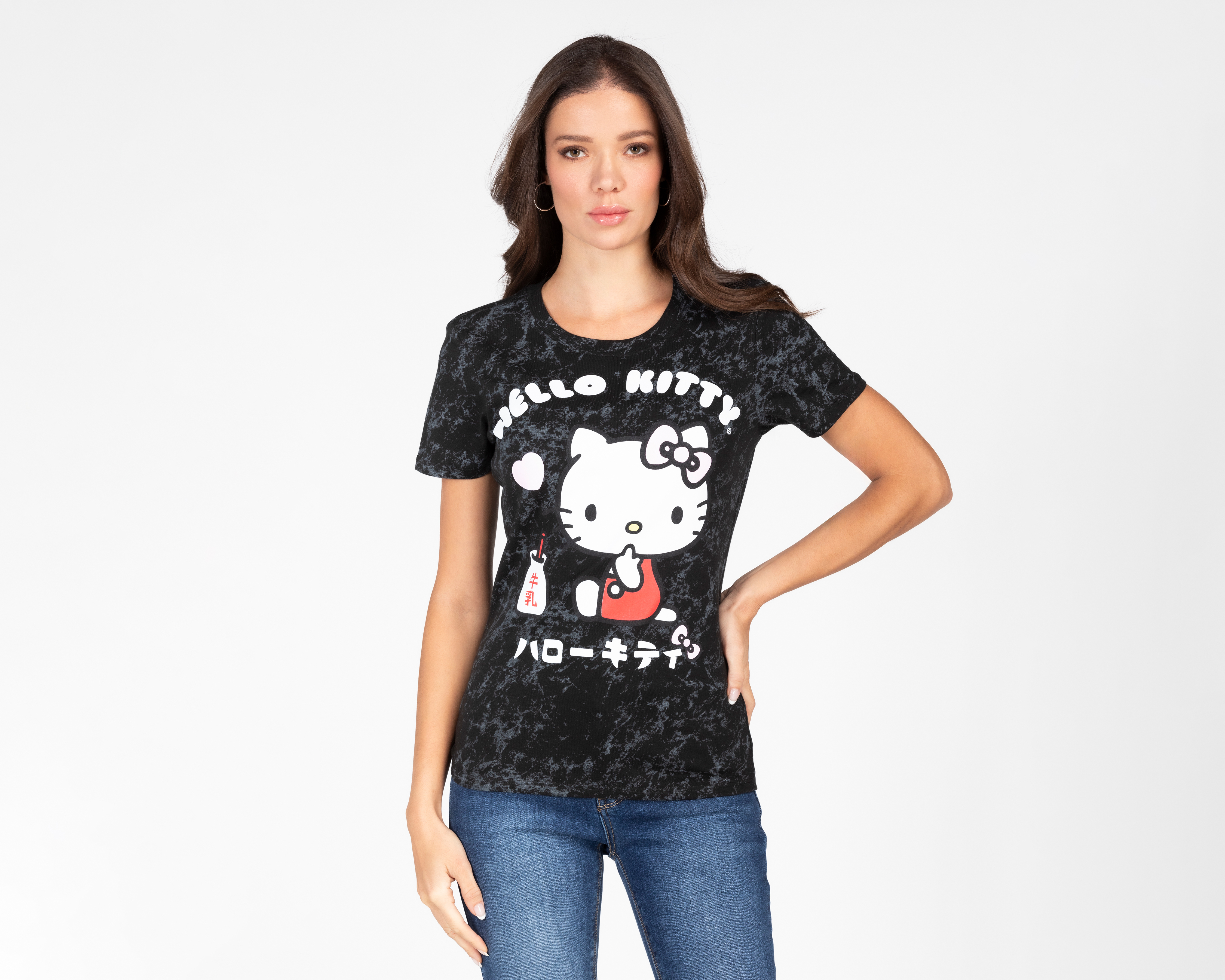 Foto 2 pulgar | Foto 1 | Playera Hello Kitty Negra para Mujer