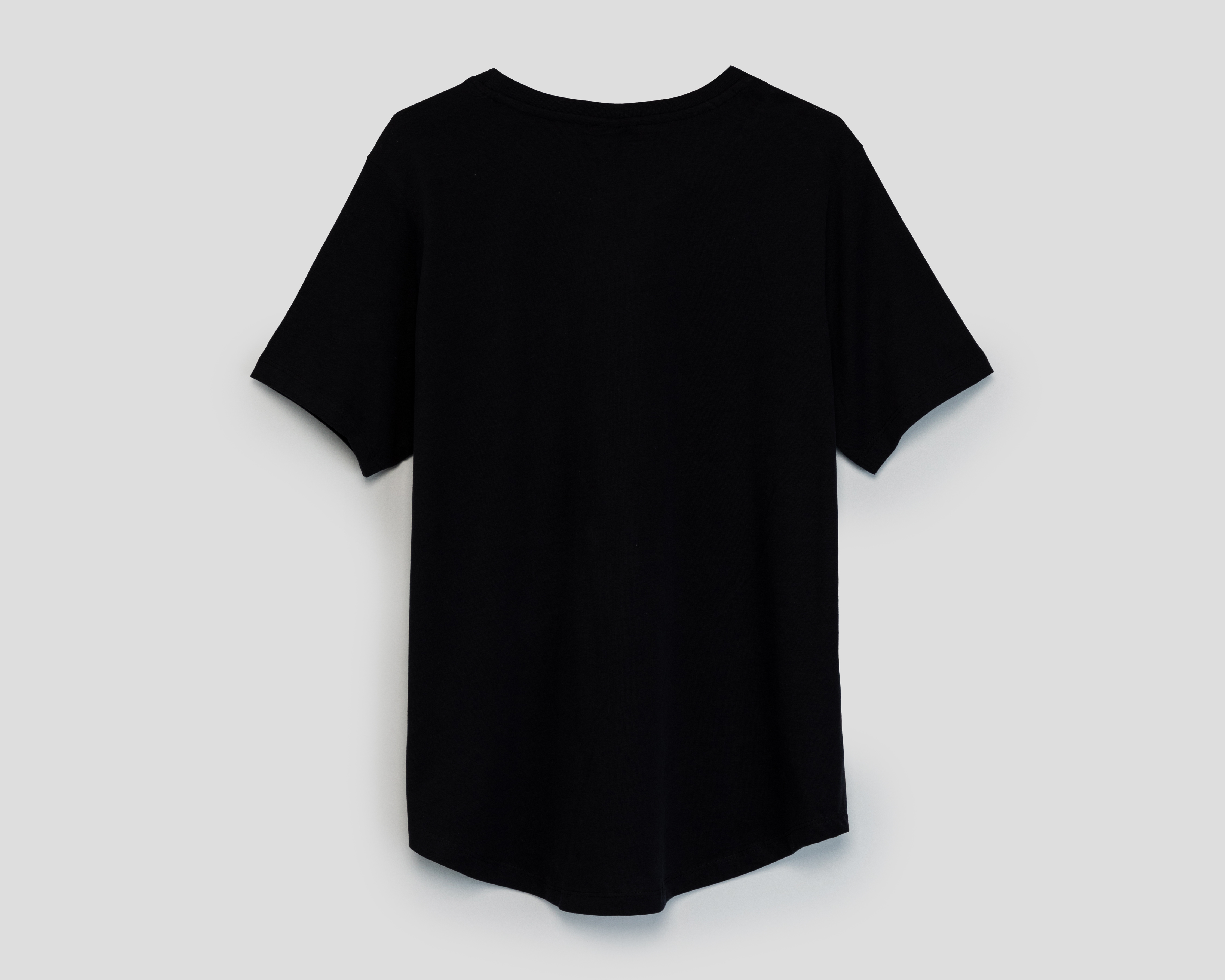 Foto 3 pulgar | Foto 2 | Playera Negra Disney Juvenil