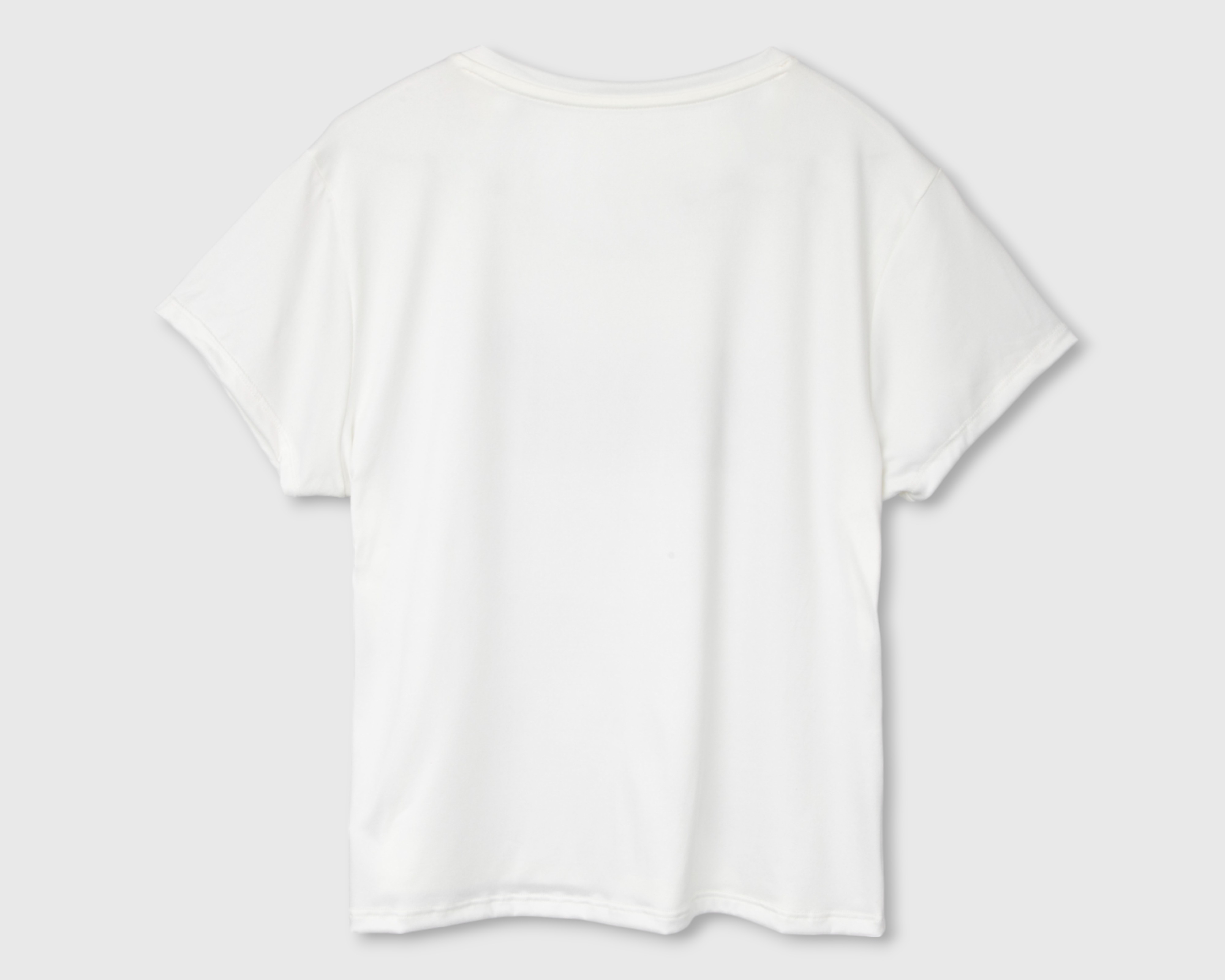 Foto 3 pulgar | Foto 2 | Playera Refill Manga Corta con Estampado