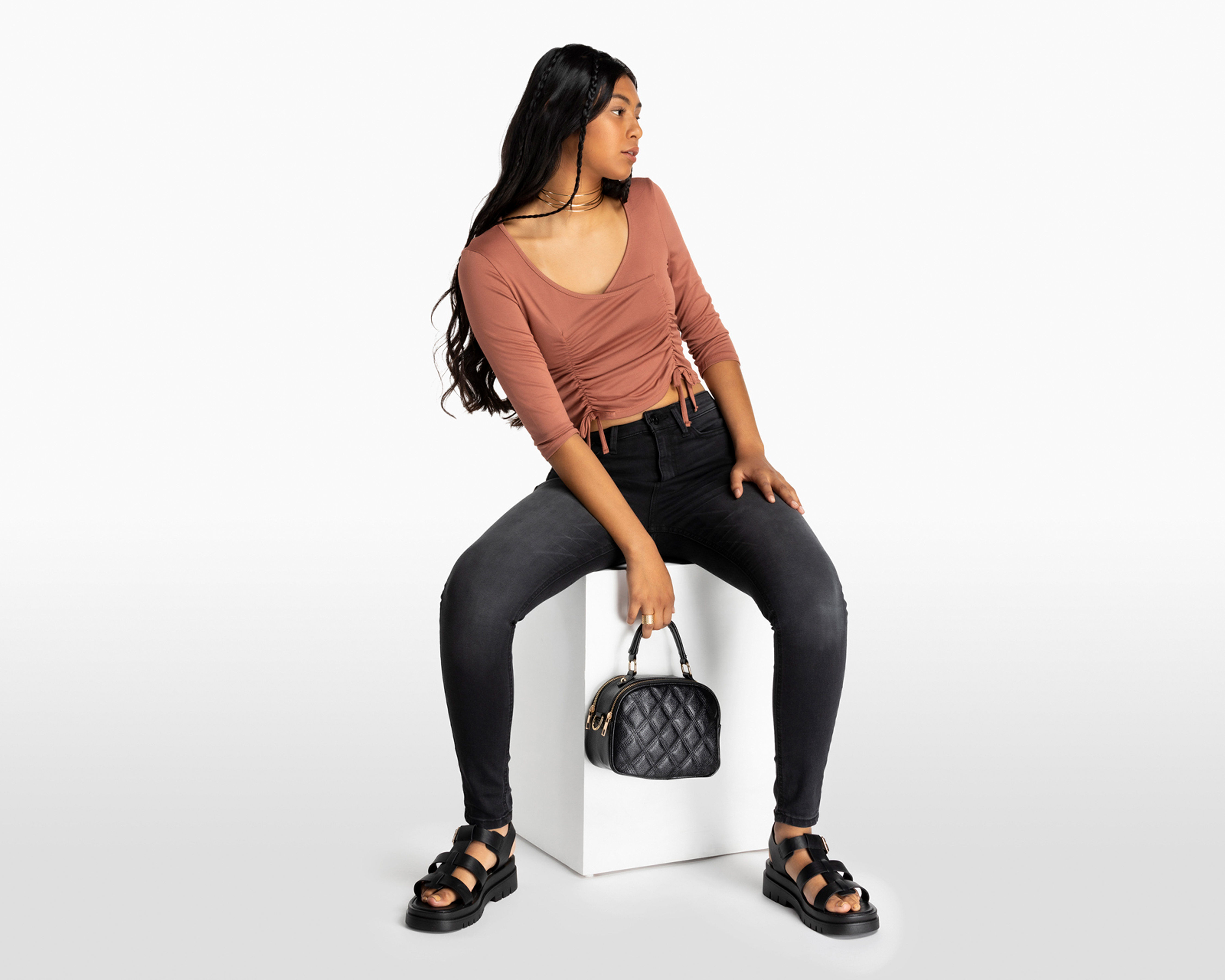 Foto 3 pulgar | Foto 2 | Playera Refill Manga 3/4 Cuello V