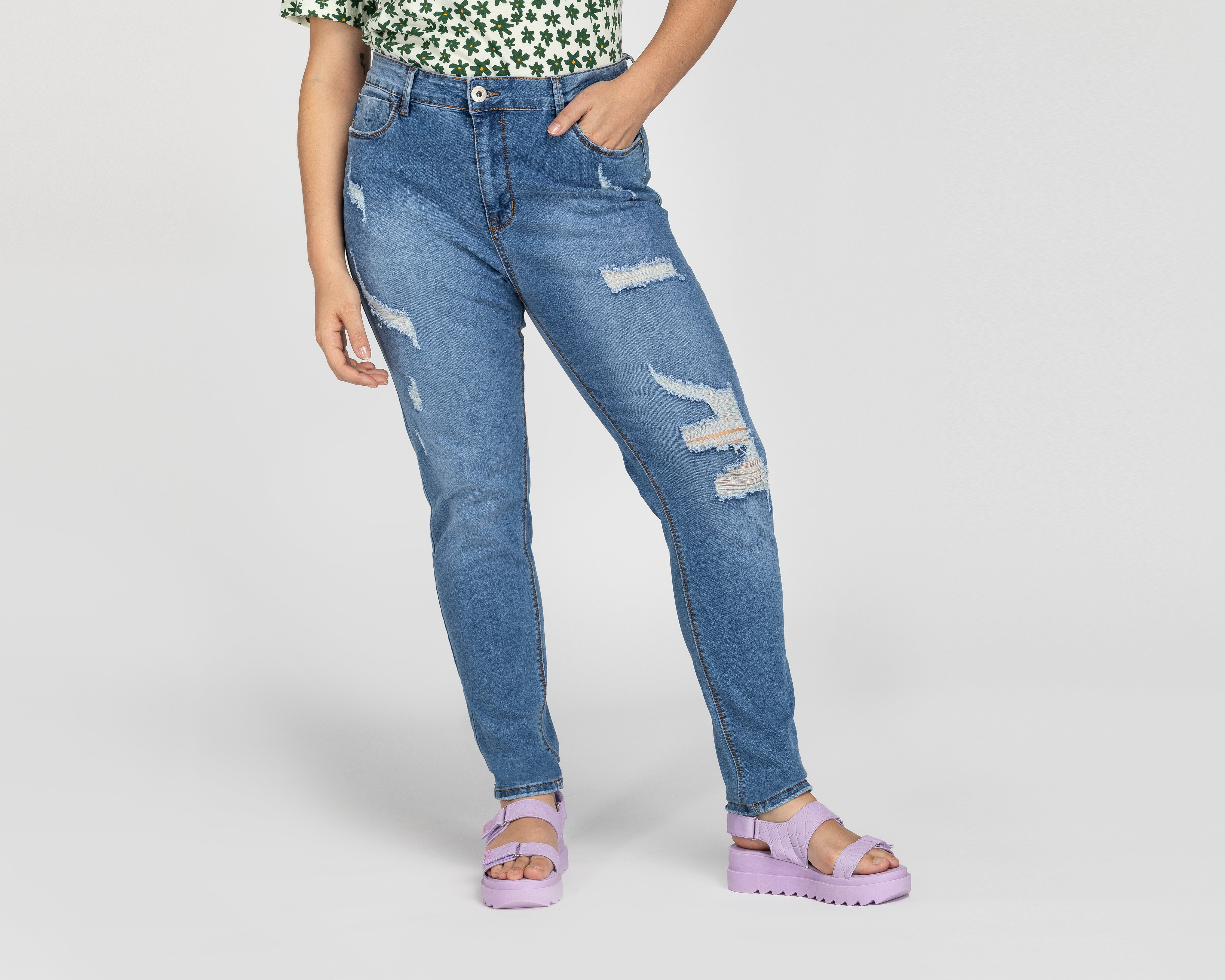 Foto 2 pulgar | Foto 1 | Jeans Skinny Refill para Mujer