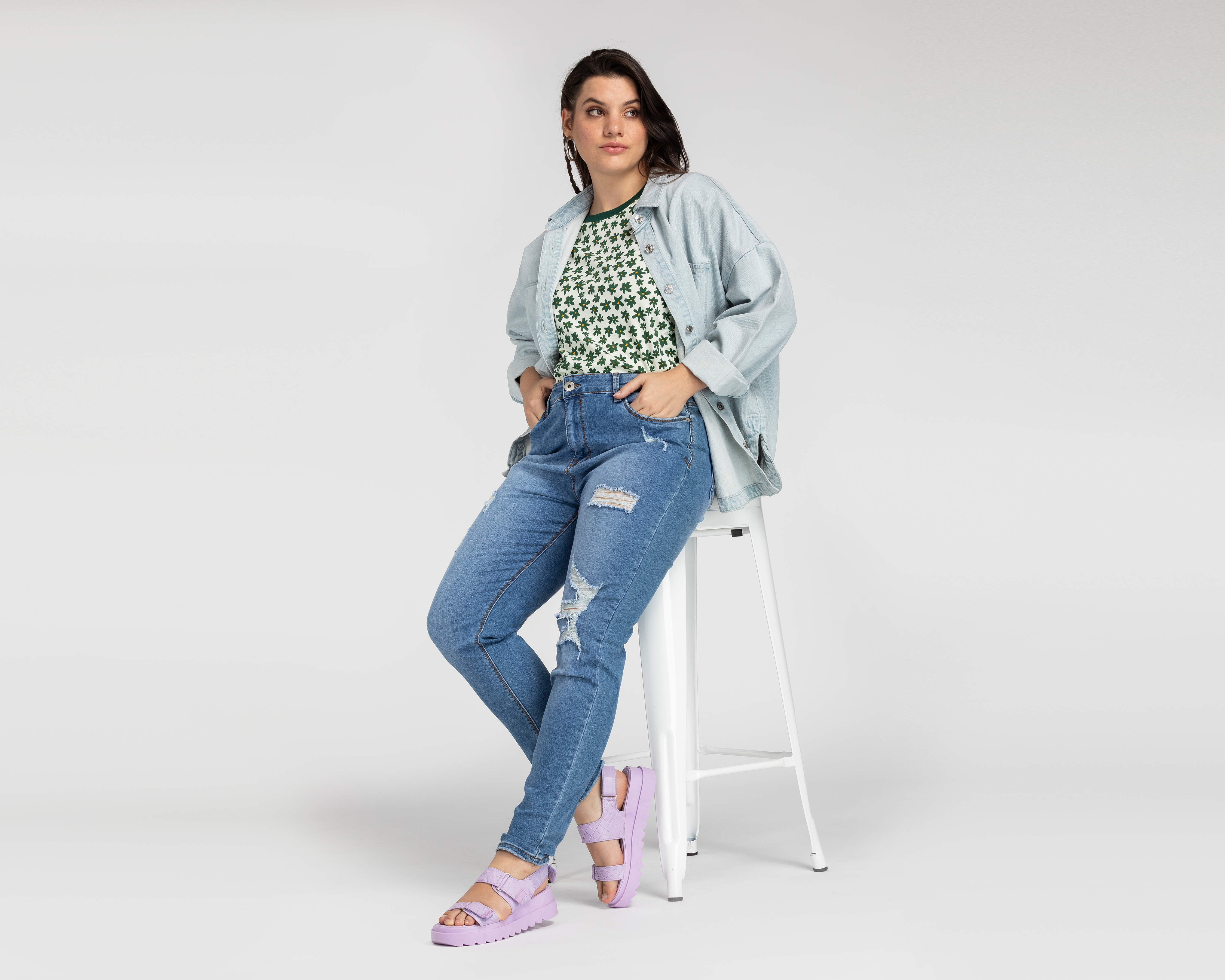 Foto 3 pulgar | Foto 2 | Jeans Skinny Refill para Mujer