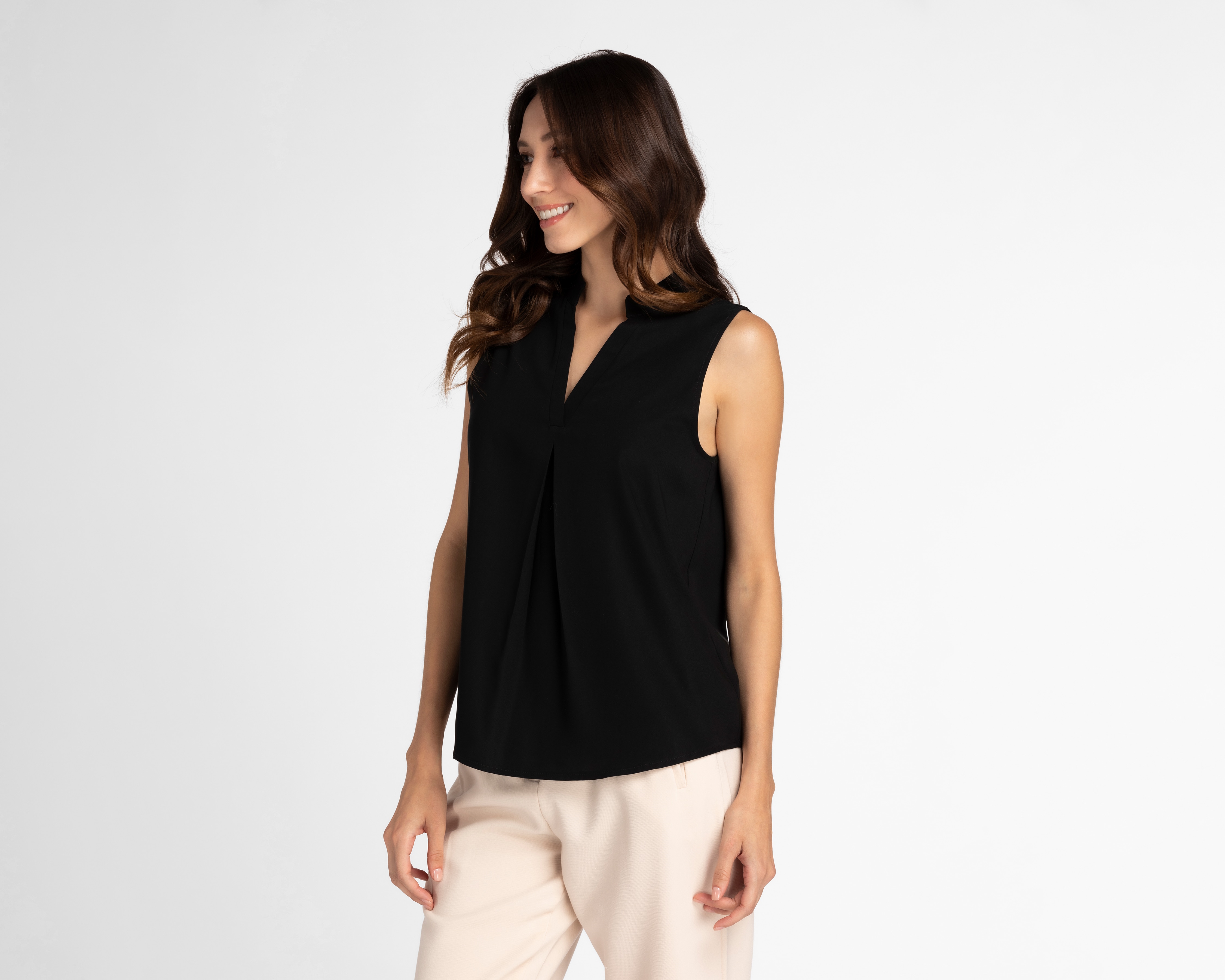 Blusa Sahara sin Mangas con Cuello V