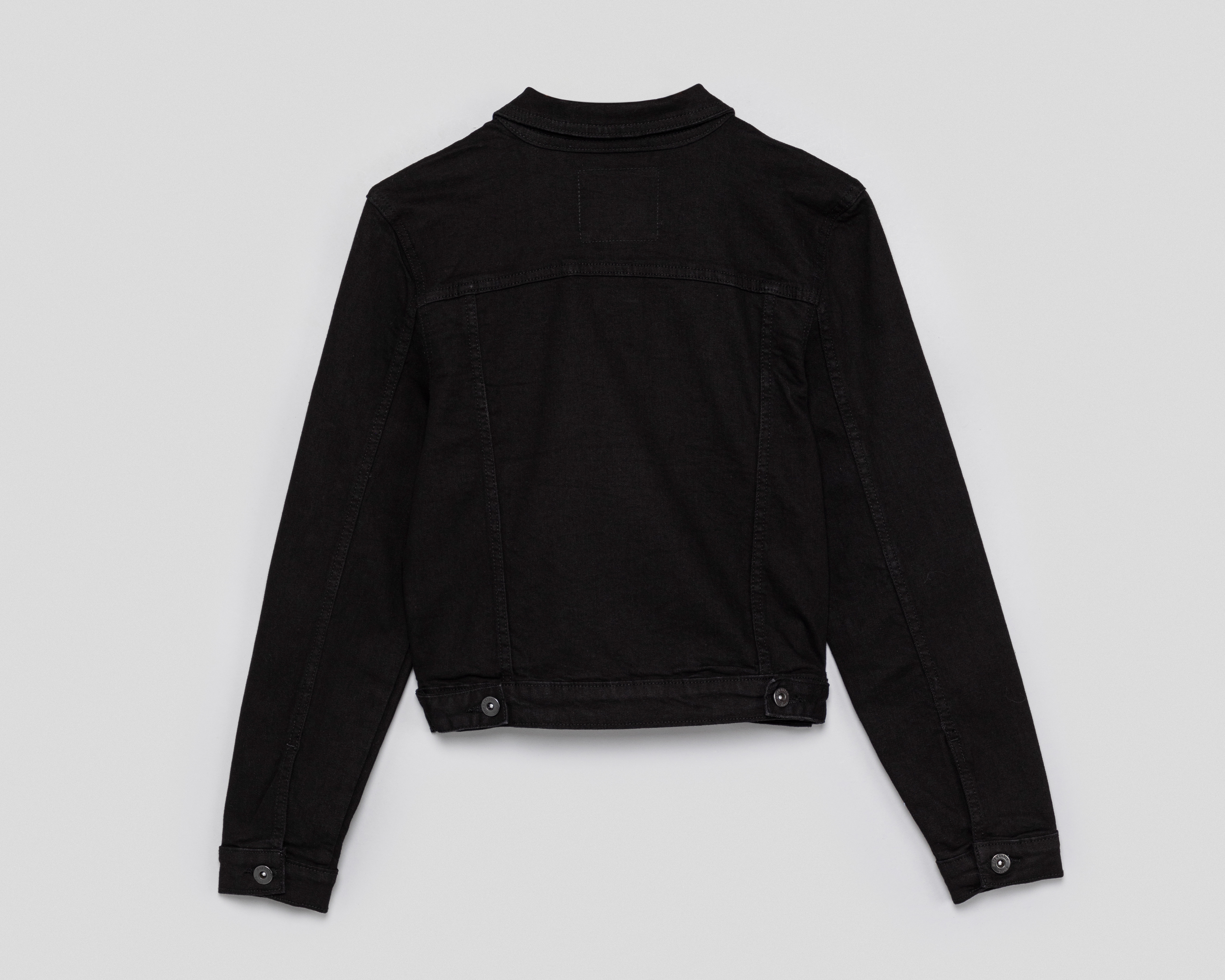 Foto 3 pulgar | Foto 2 | Chamarra de Mezclilla Negra Boy London para Mujer