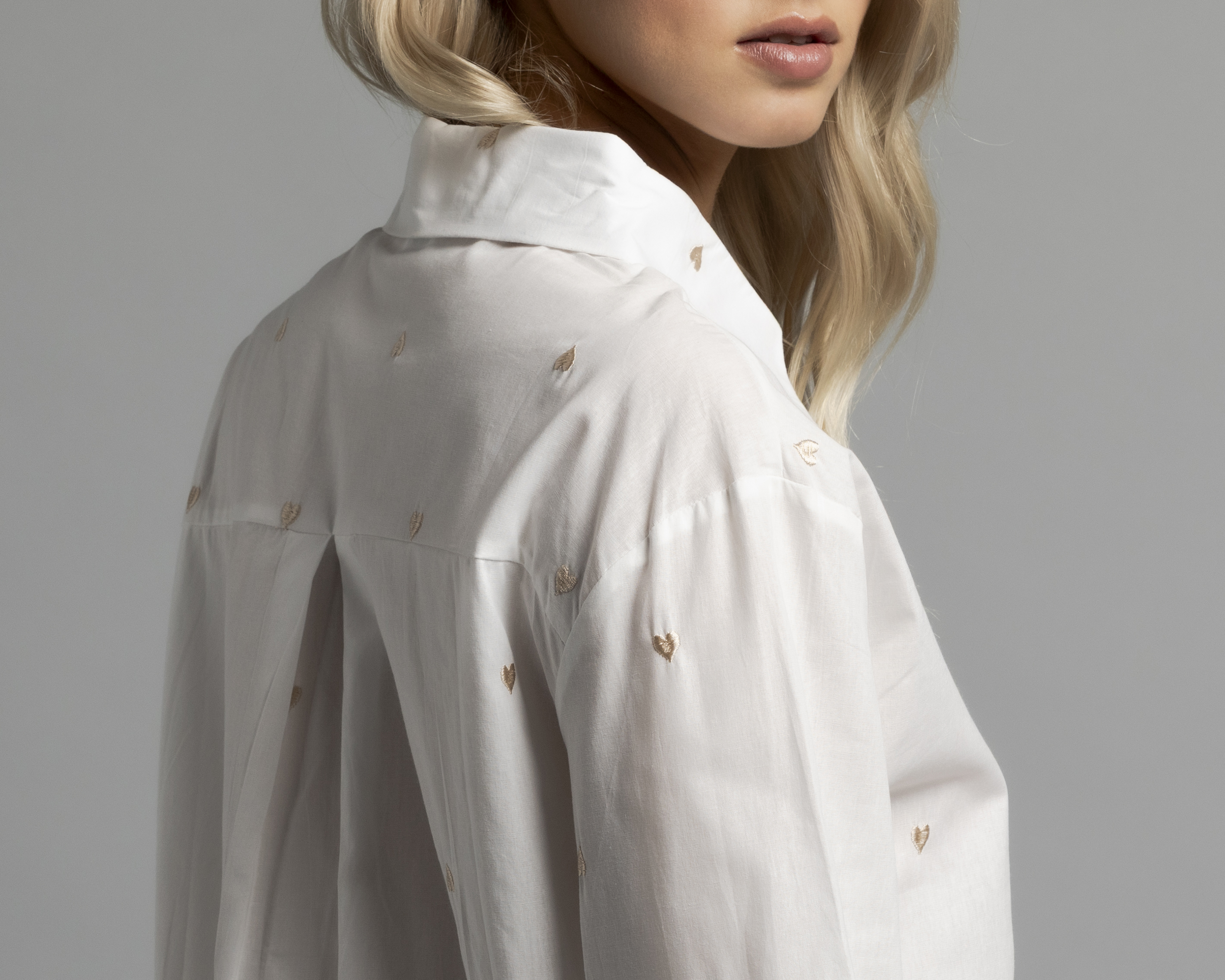 Foto 6 pulgar | Foto 5 | Camisa Manga Larga Strona Juvenil