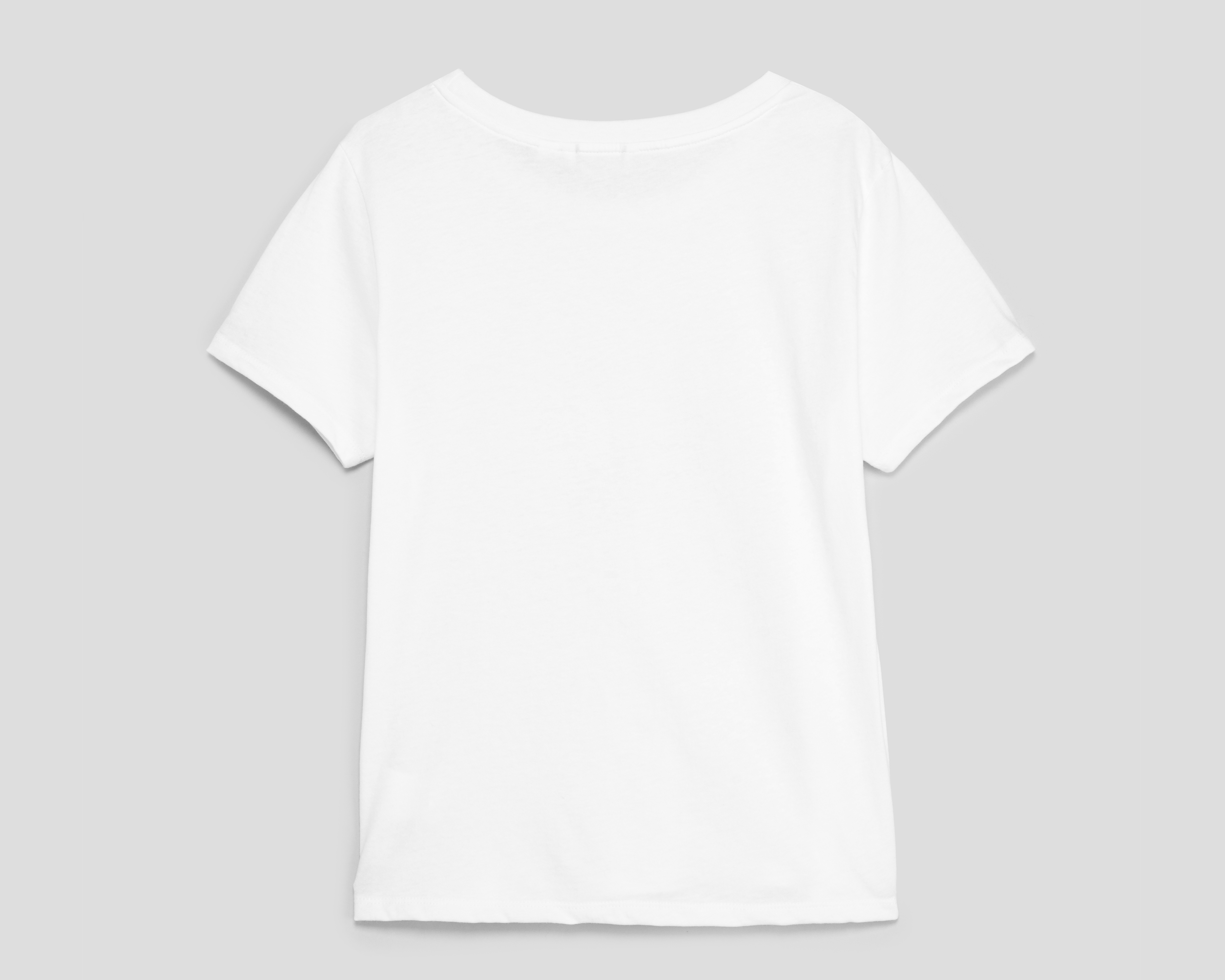 Foto 2 | Foto 2 | Playera Blanca 18 Forever para Mujer