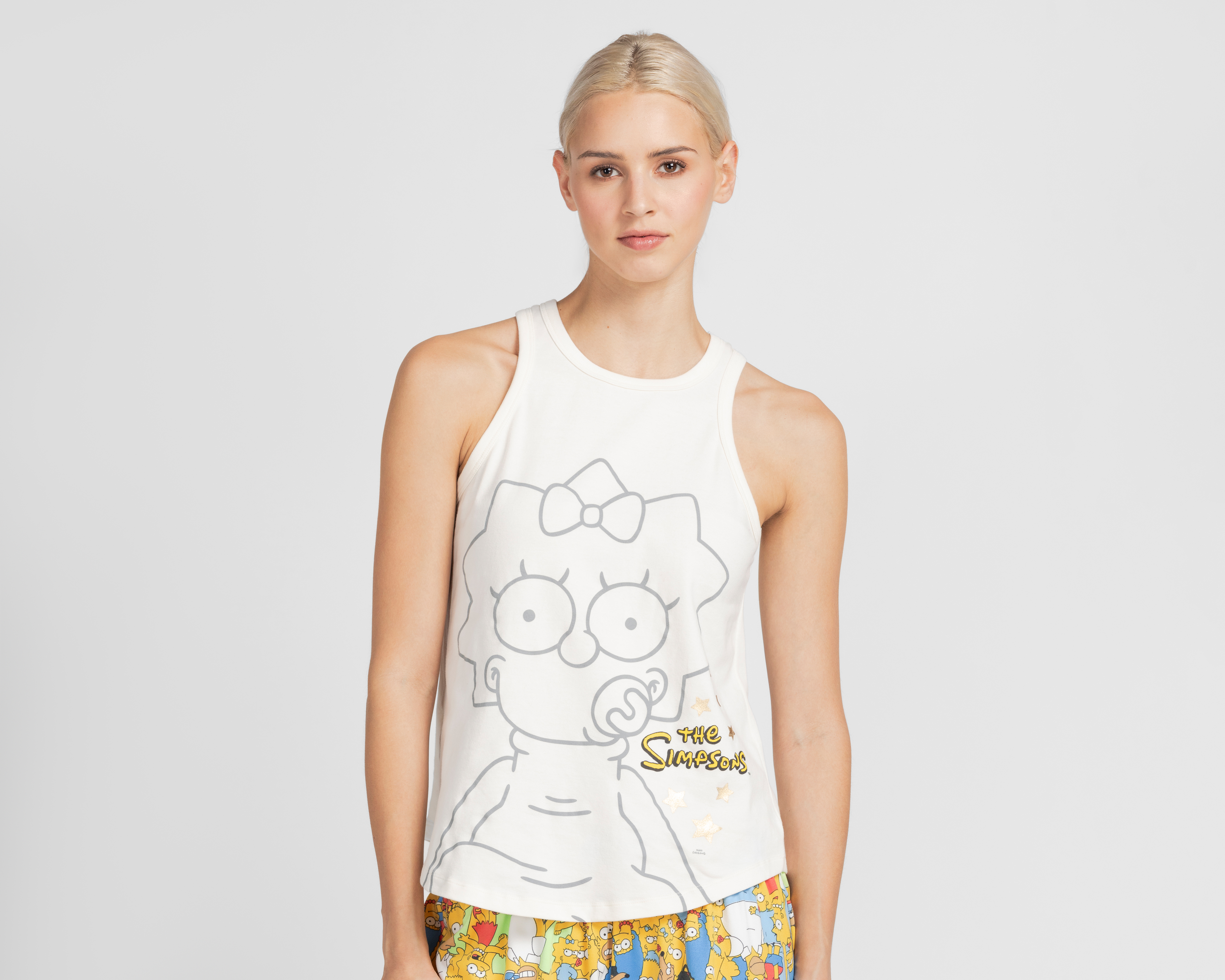 Foto 4 pulgar | Foto 3 | Pijama The Simpsons para Mujer 2 Piezas