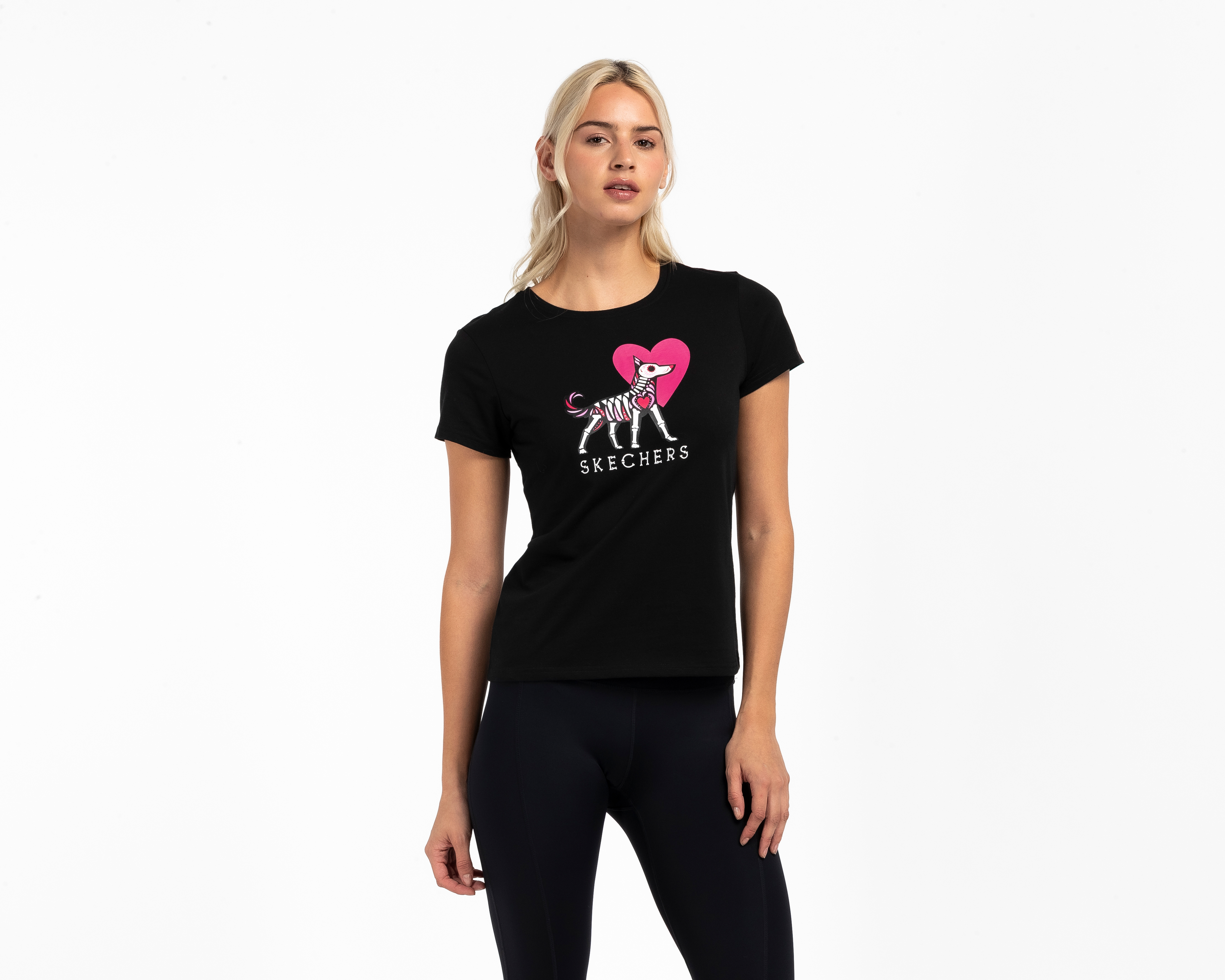 Foto 2 pulgar | Foto 1 | Playera Deportiva Skechers para Mujer