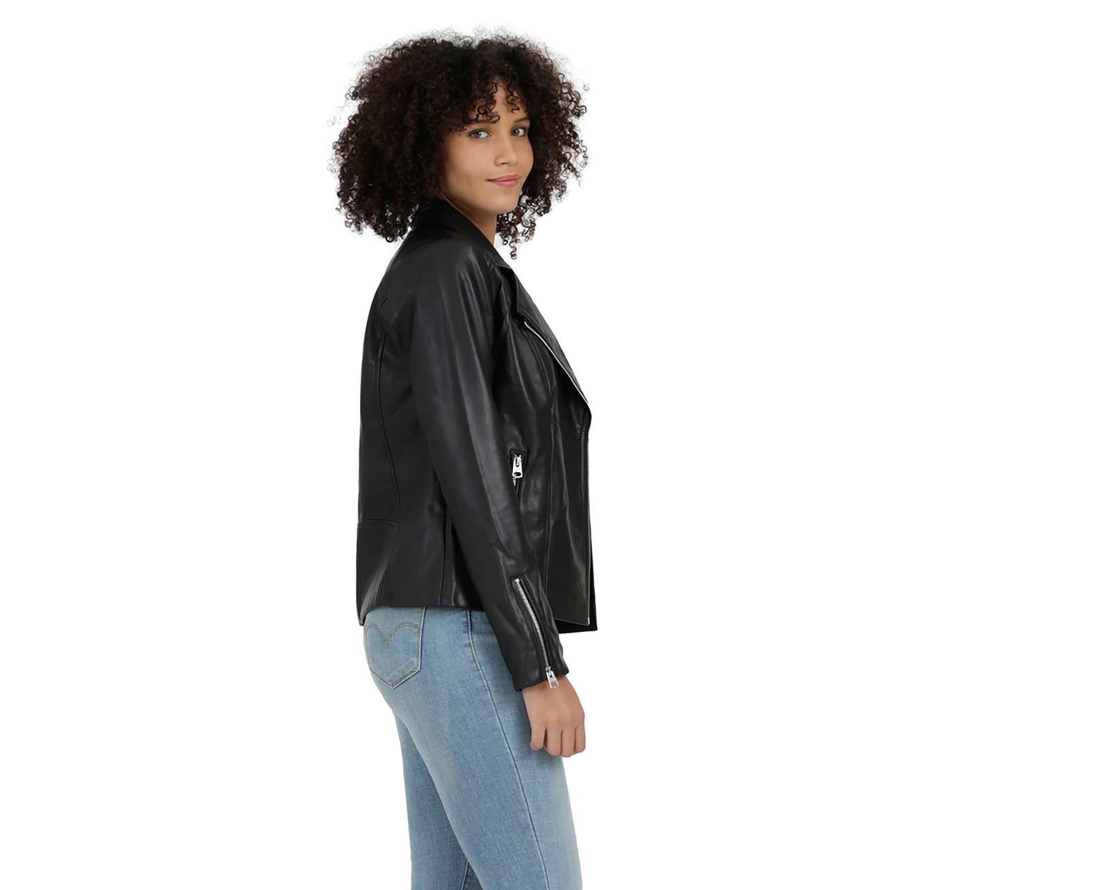 Foto 3 pulgar | Foto 2 | Chamarra Levi´s Negra de Vinipiel