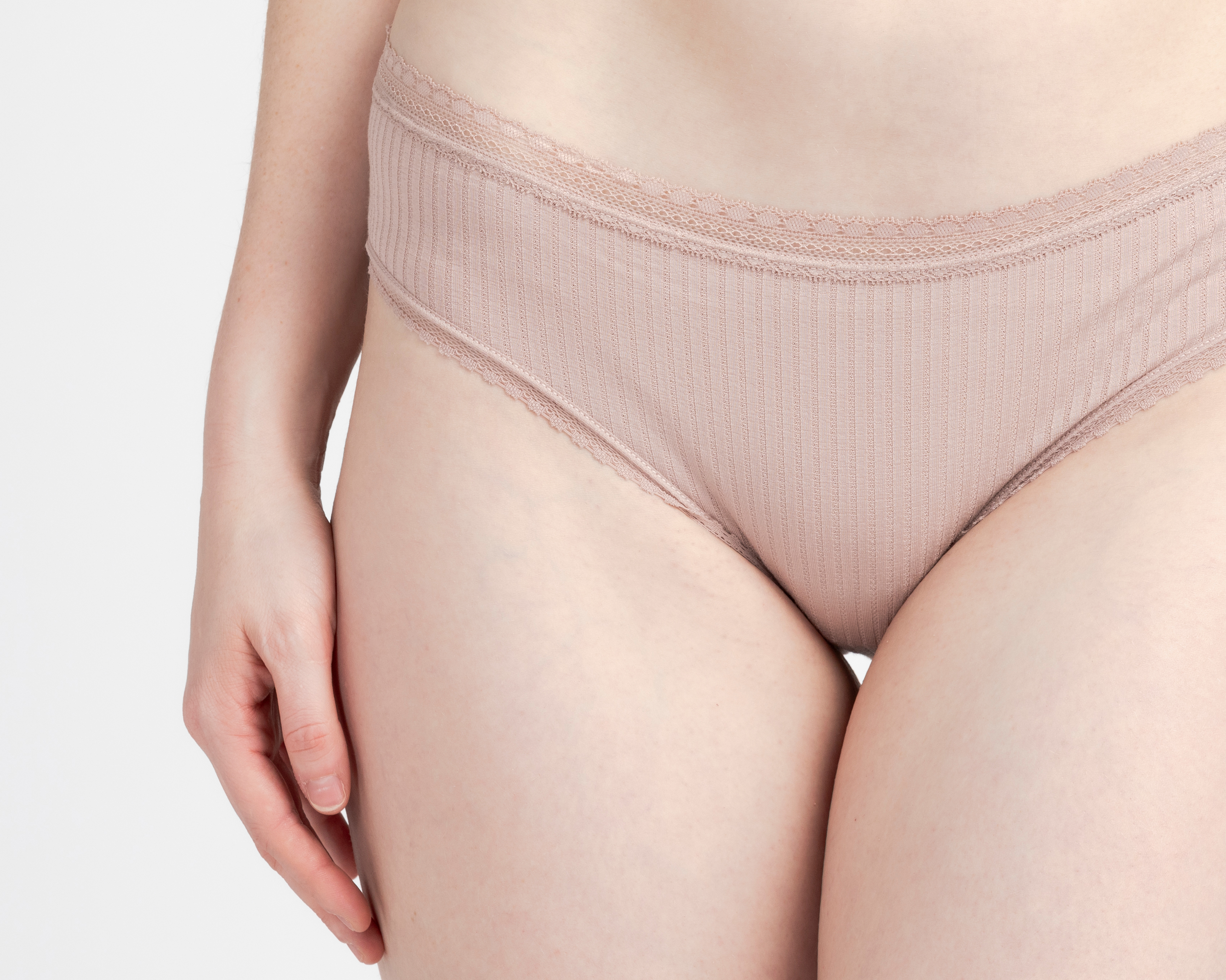 Foto 5 pulgar | Foto 4 | Bikini con Encaje Beauty Secret para Mujer 5 Piezas