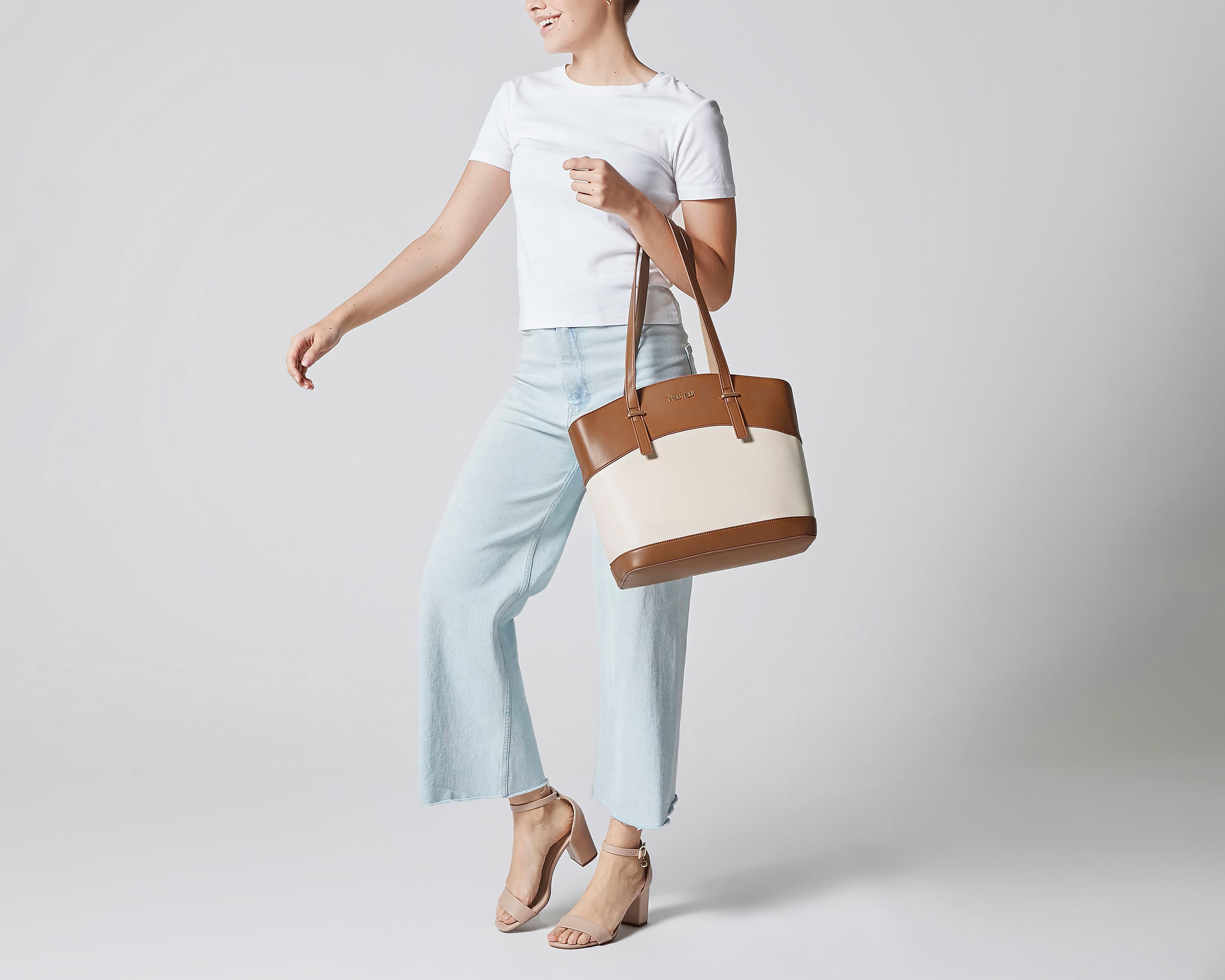 Foto 7 pulgar | Foto 6 | Bolsa de Hombro Westies