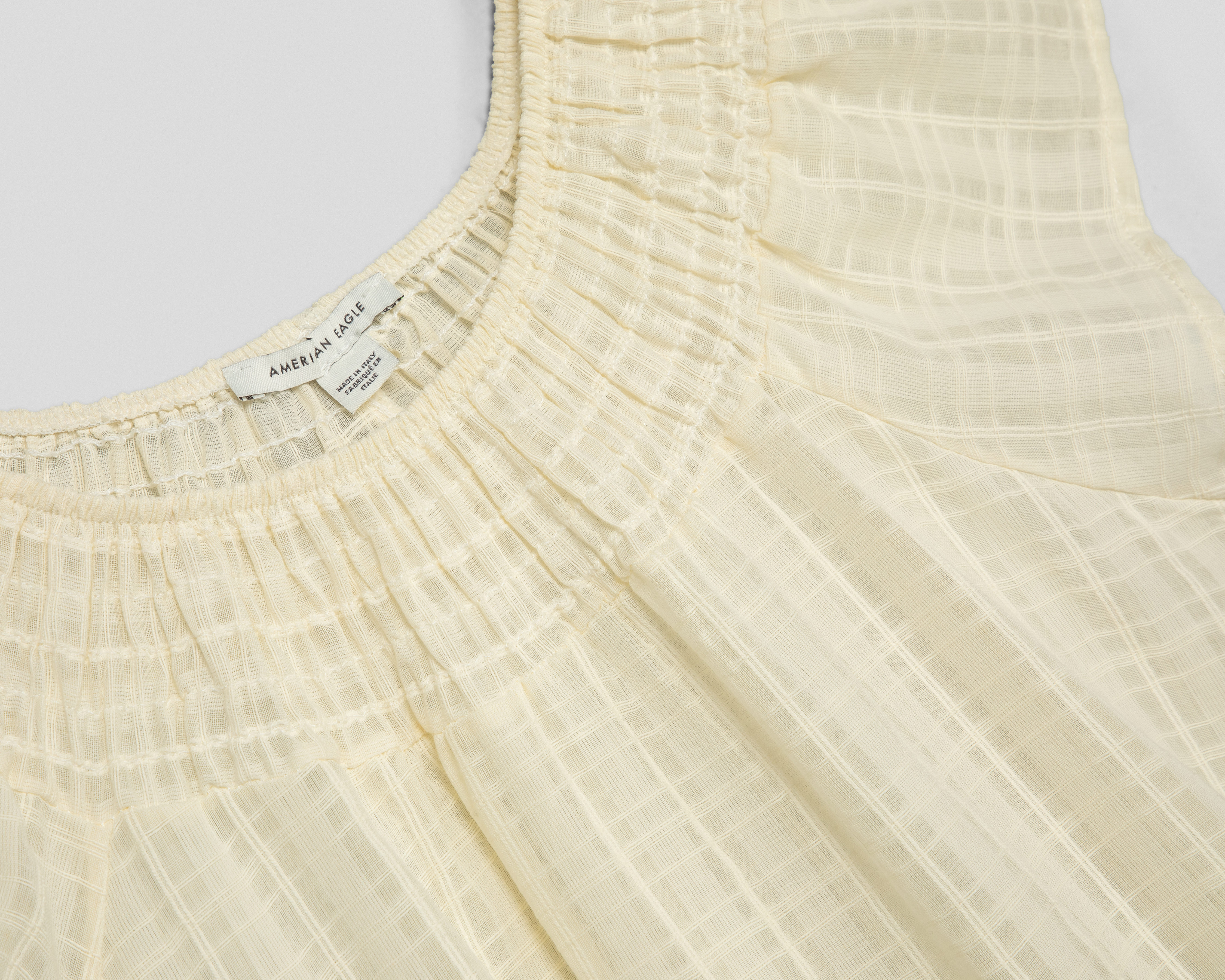 Foto 4 pulgar | Foto 3 | Blusa con Olán American Eagle para Mujer