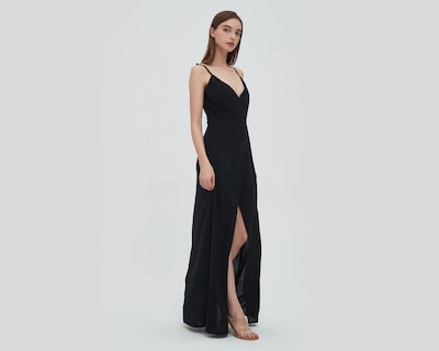 Foto 4 | Foto 4 | Vestido Sahara de Noche Negro con Tirantes