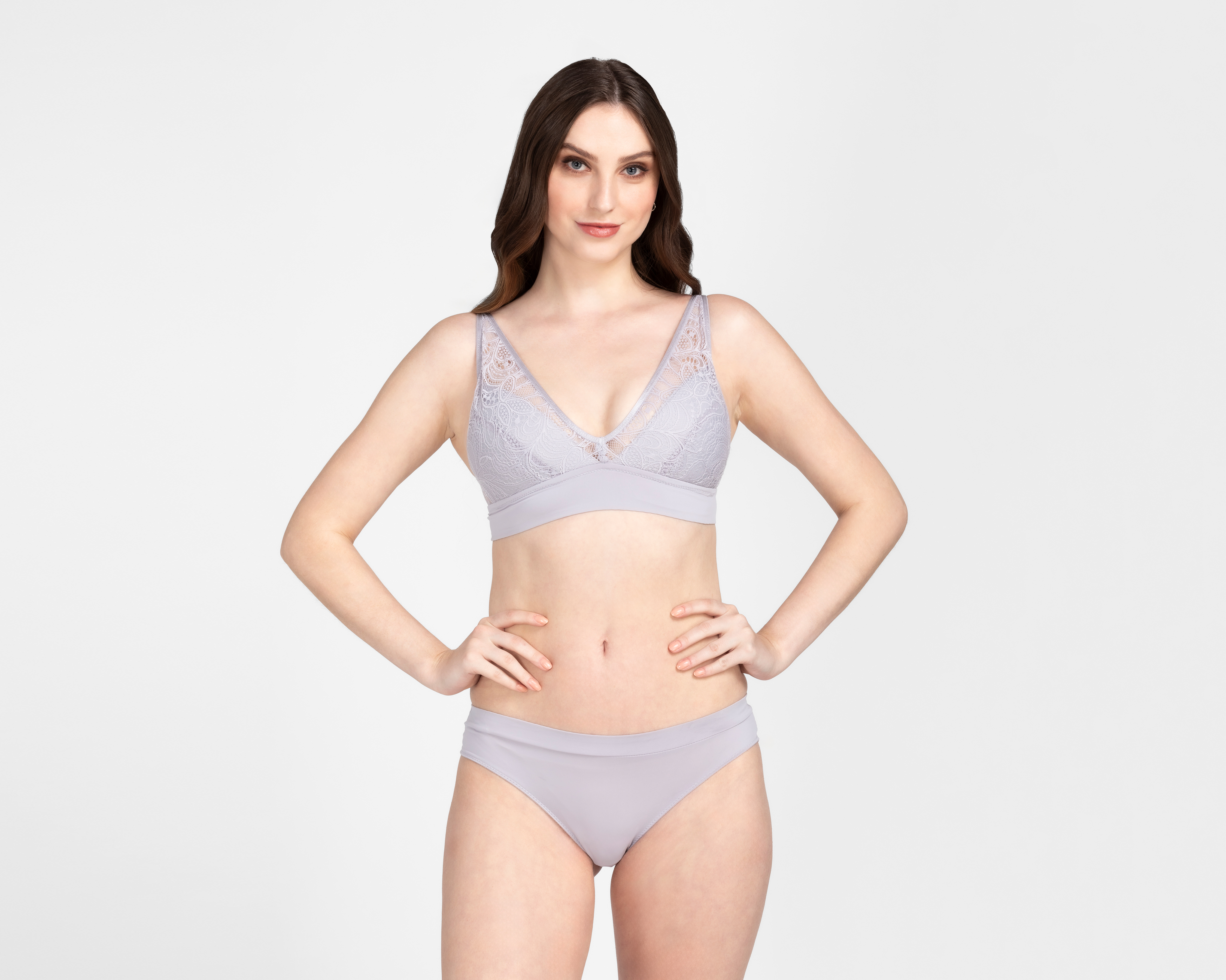 Coordinado con Encaje Copa Completa sin Varilla Carnival