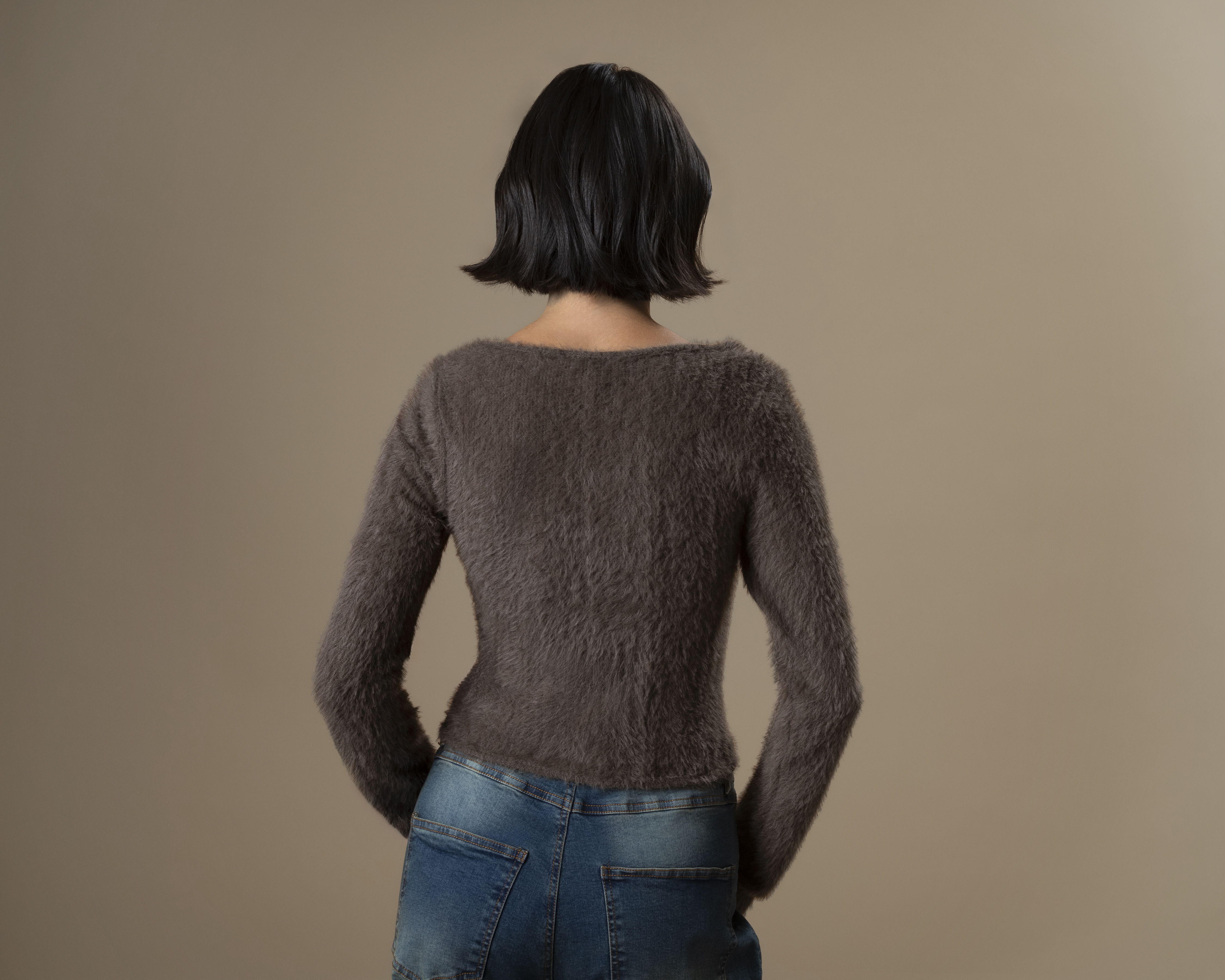 Foto 4 pulgar | Foto 3 | Crop Top Afelpado Strona para Mujer