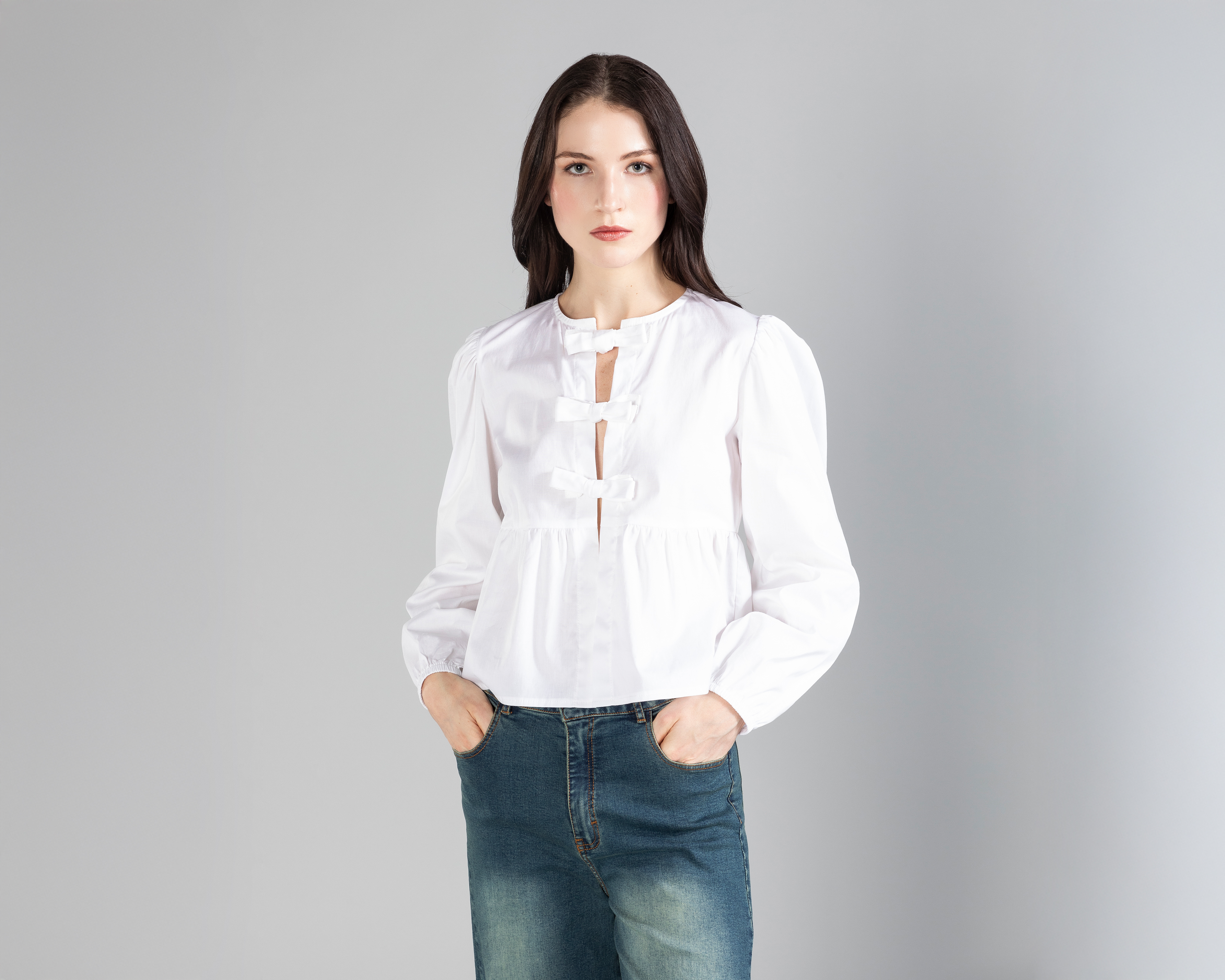 Foto 3 pulgar | Foto 2 | Blusa Strona Abullonada para Mujer