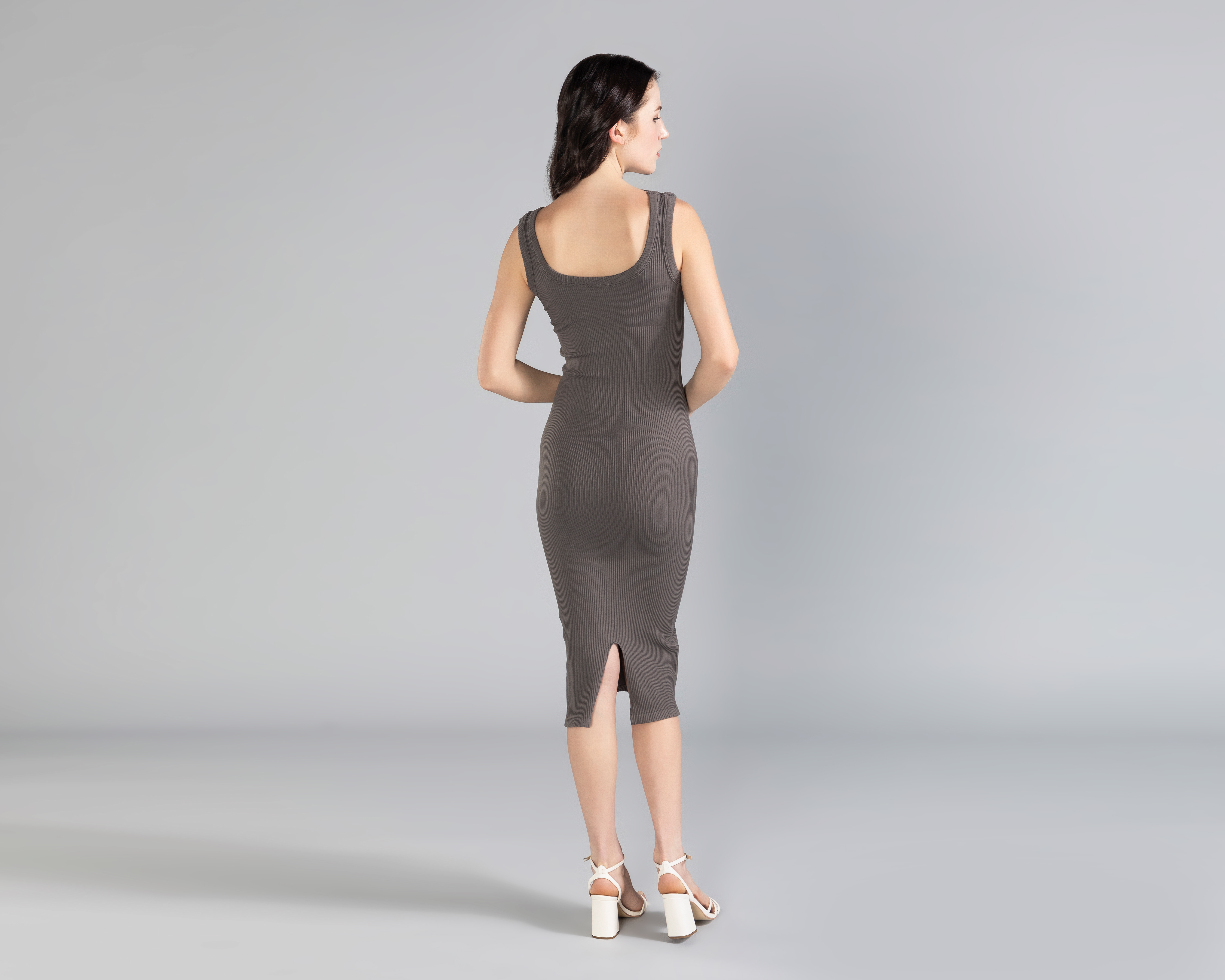 Foto 4 pulgar | Foto 3 | Vestido Casual Strona Gris Acanalado para Mujer