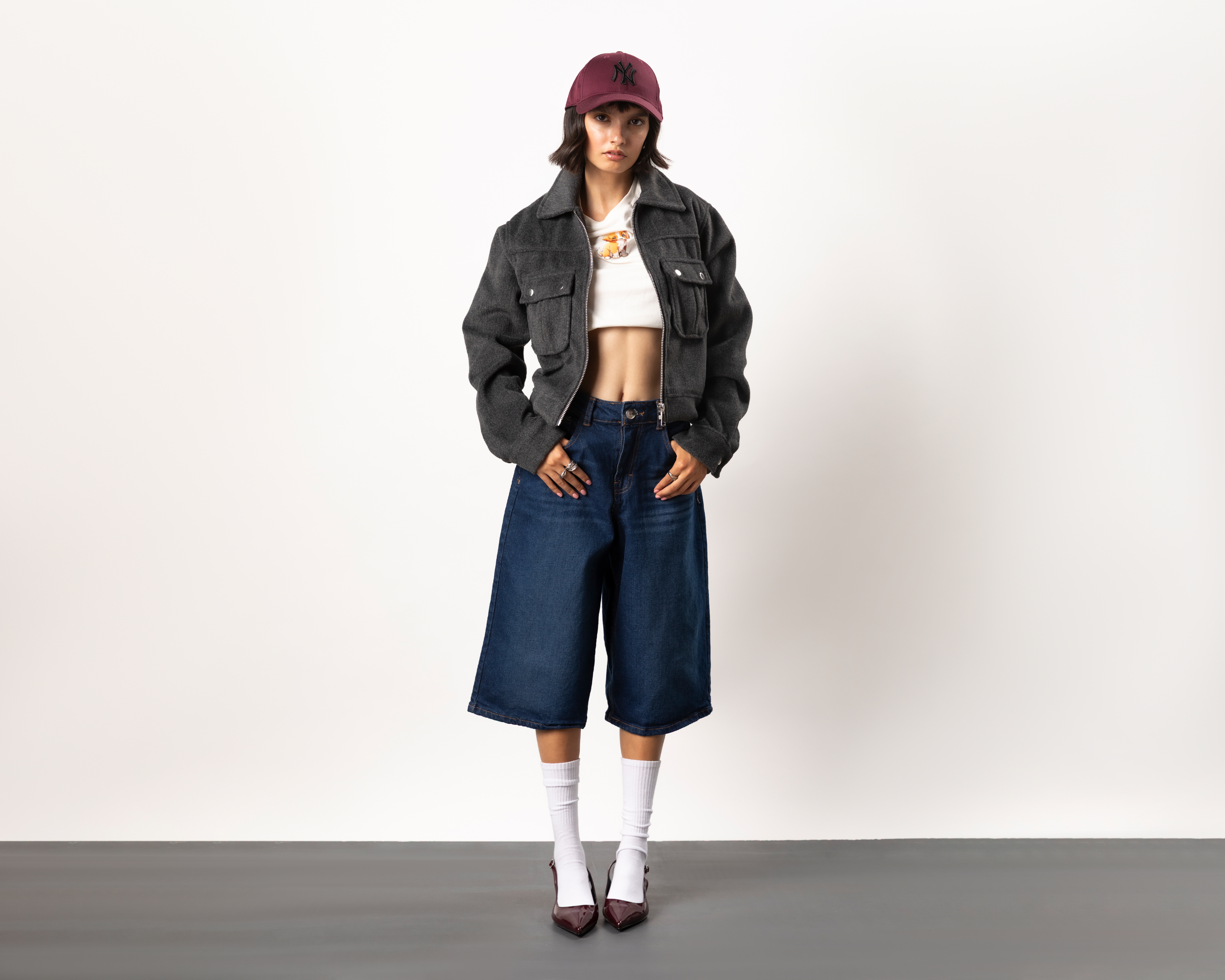 Chamarra Negra Strona para Mujer