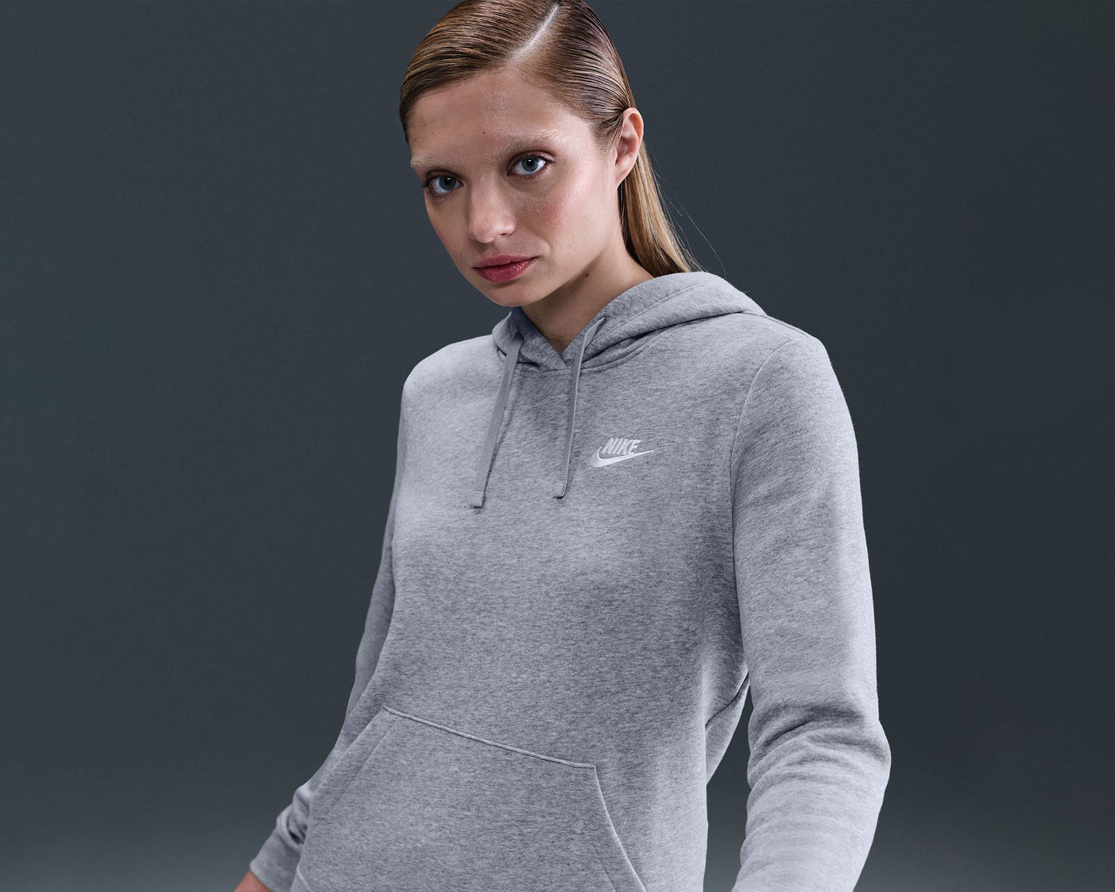 Foto 4 pulgar | Foto 3 | Sudadera Deportiva Nike Sportswear Club Fleece para Mujer