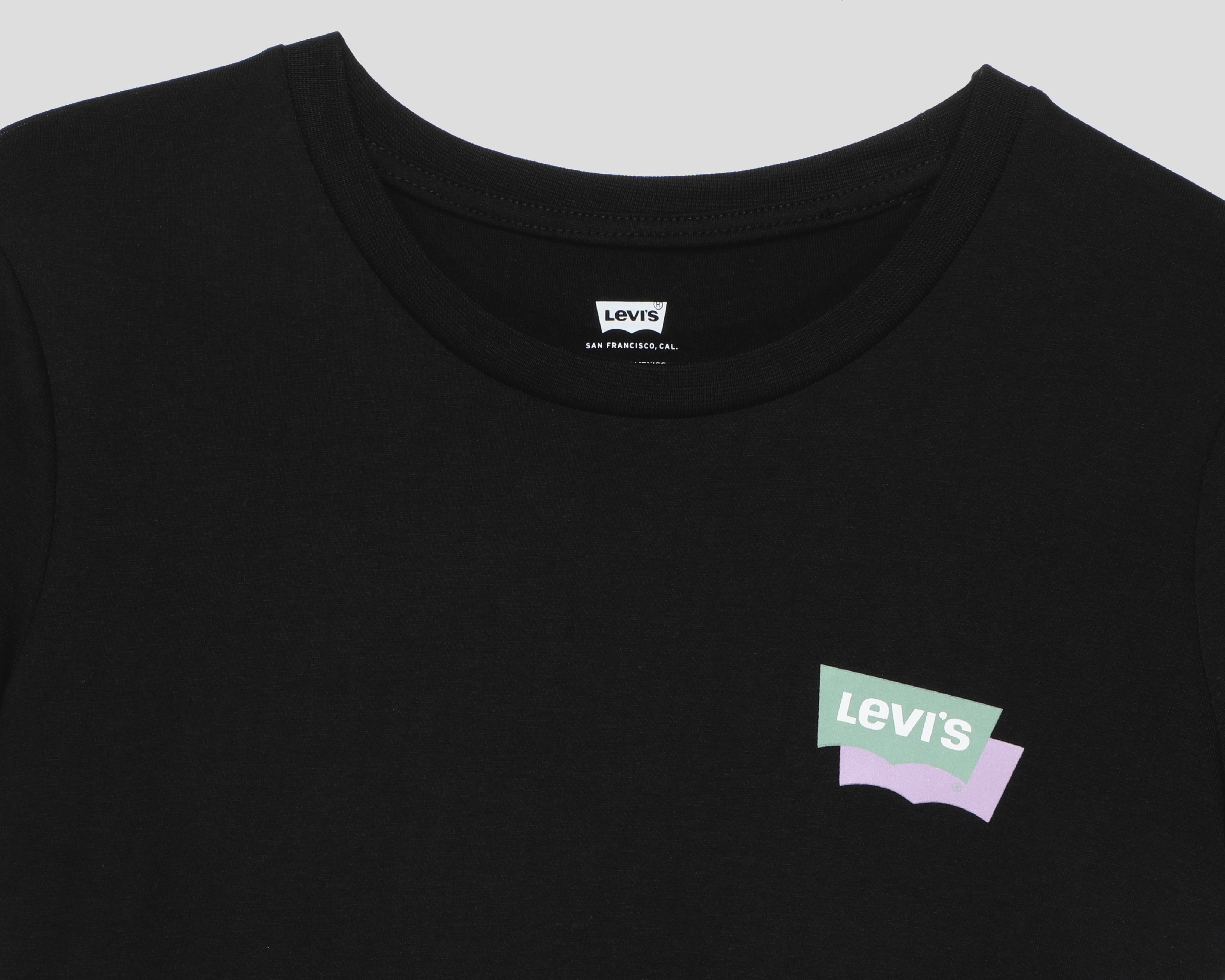 Foto 4 pulgar | Foto 3 | Playera de Algodón Levi's para Mujer