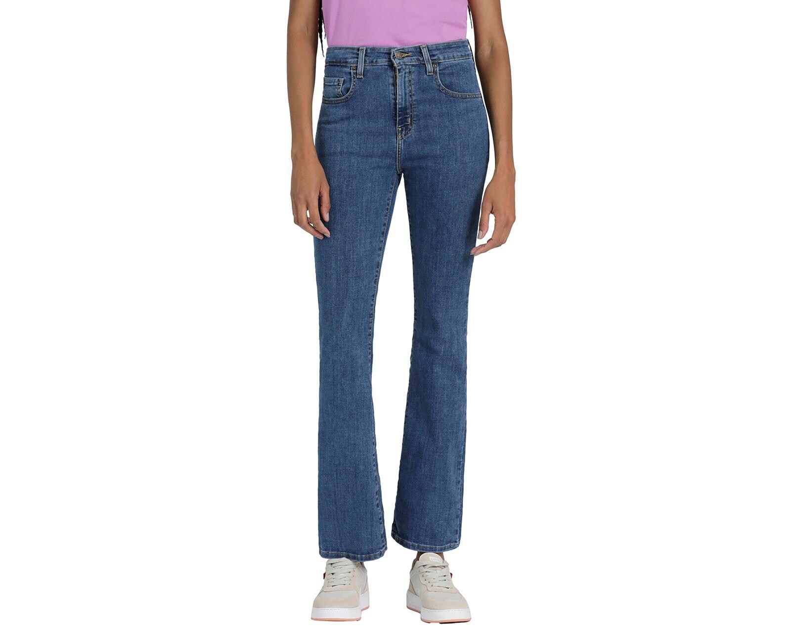 Foto 2 pulgar | Foto 1 | Jeans Bootcut Levi's para Mujer