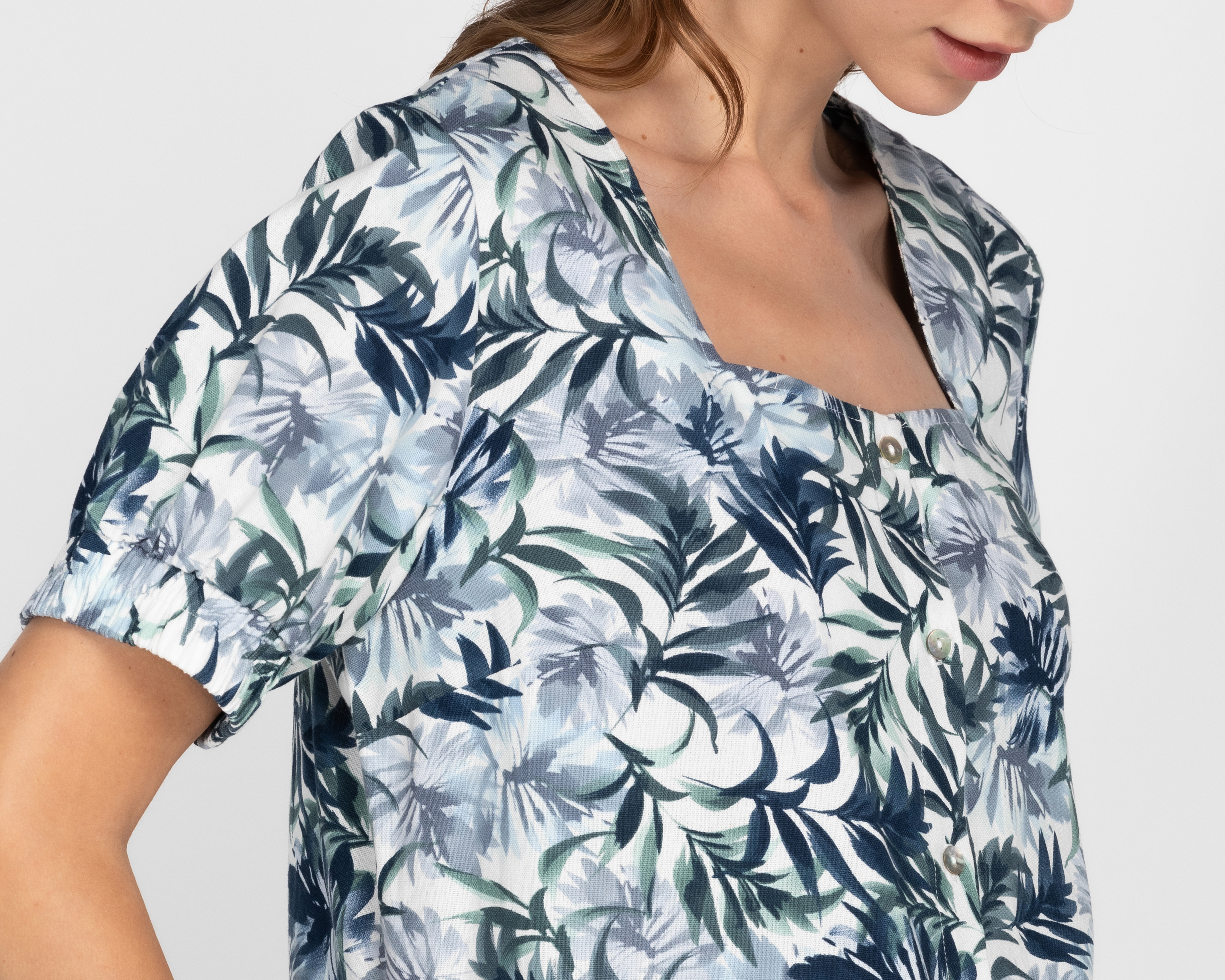 Foto 5 pulgar | Foto 4 | Blusa Andiamo Manga Corta Estampado Floral para Mujer