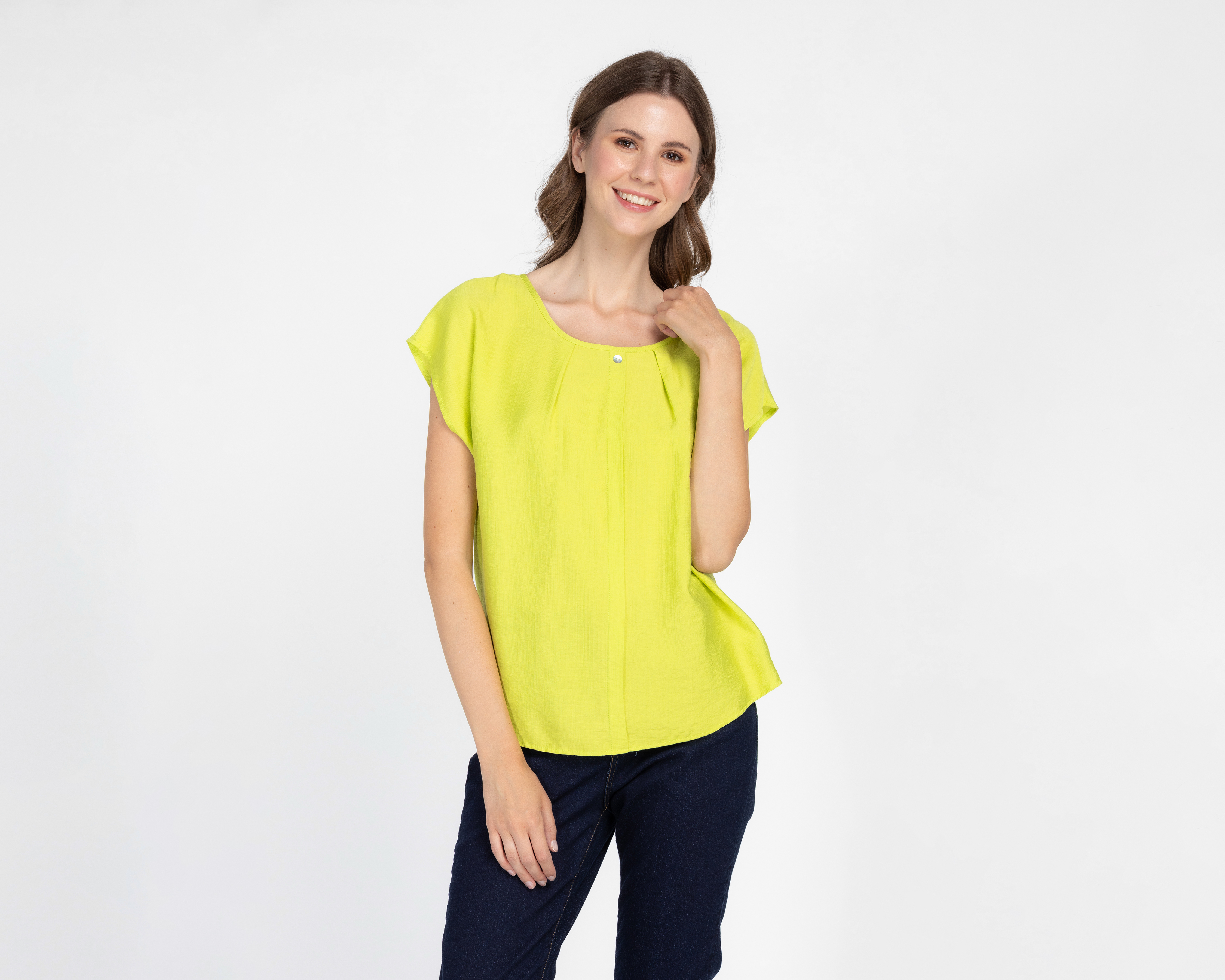 Foto 2 pulgar | Foto 1 | Blusa Andiamo Verde para Mujer