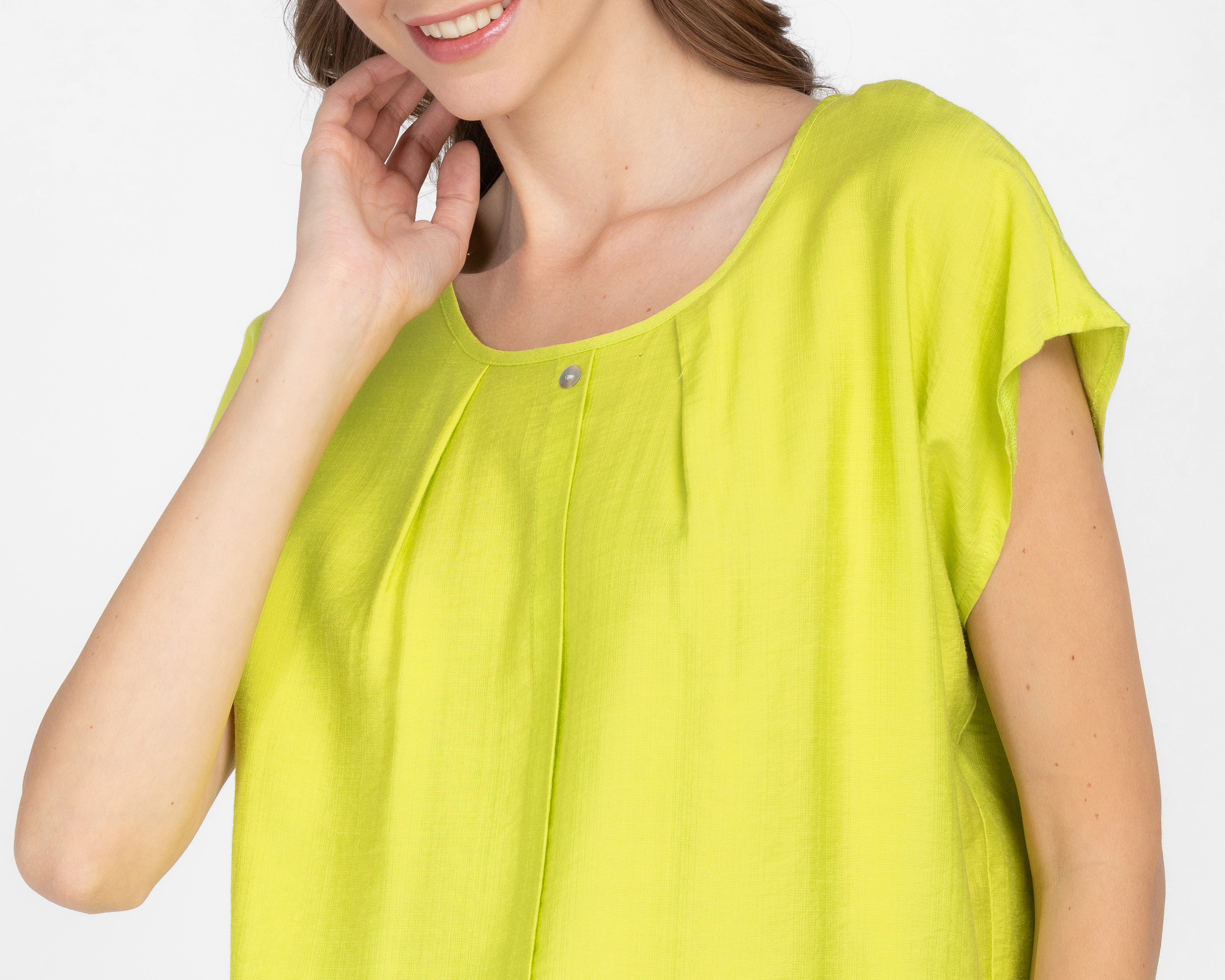 Foto 5 pulgar | Foto 4 | Blusa Andiamo Verde para Mujer