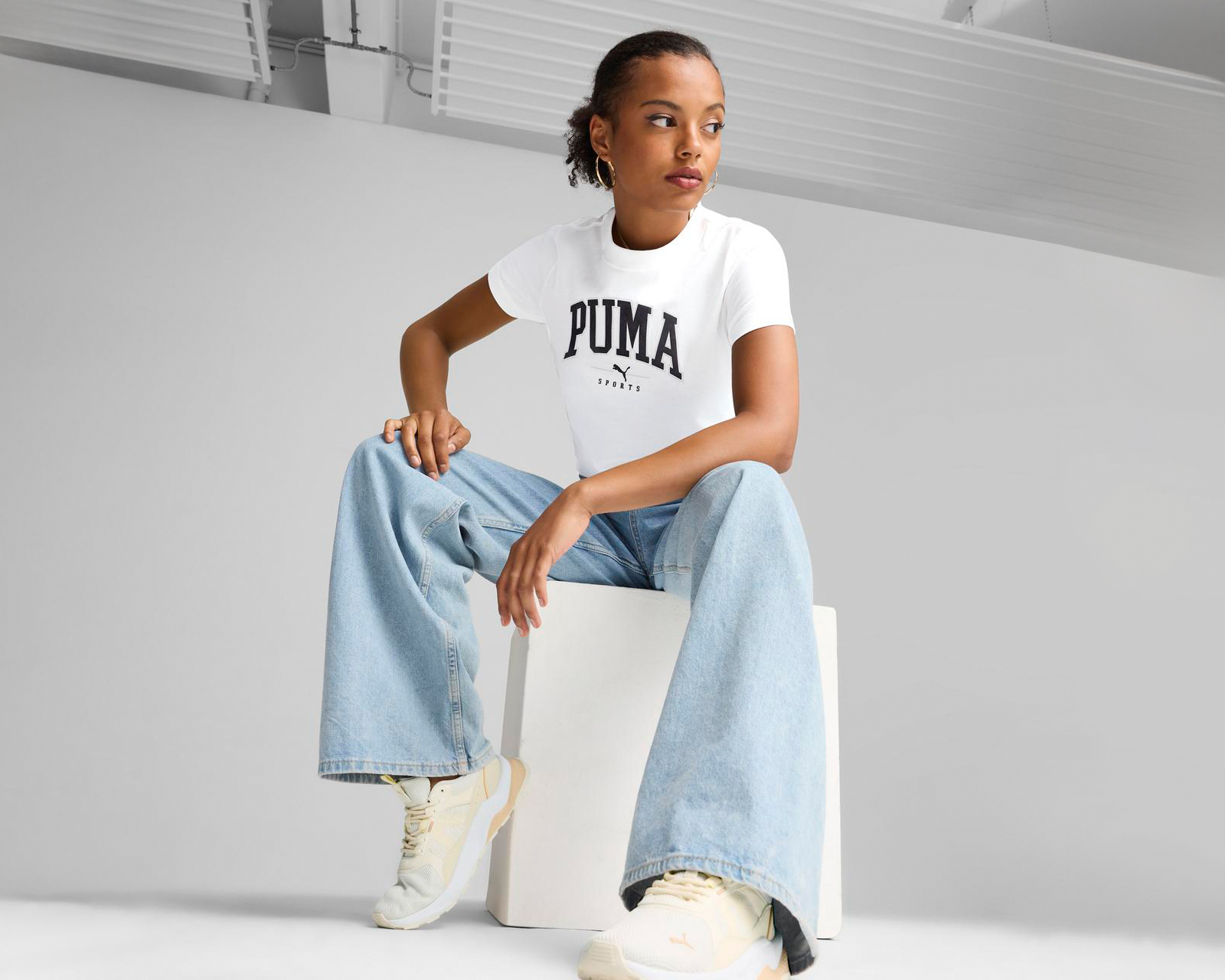 Foto 6 pulgar | Foto 5 | Playera Puma Squad de Entrenamiento para Mujer