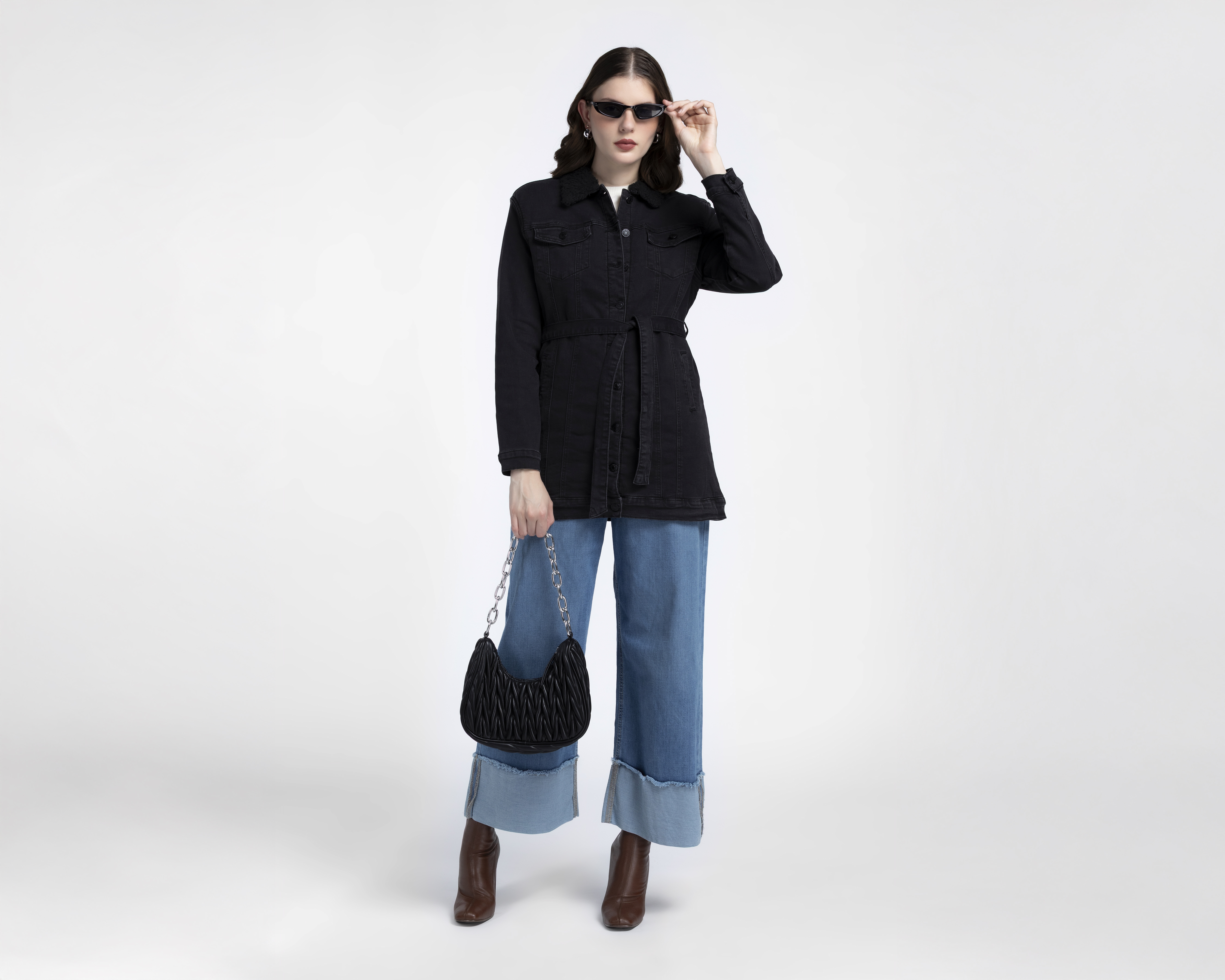 Foto 2 | Foto 2 | Chamarra Negra Sahara para Mujer