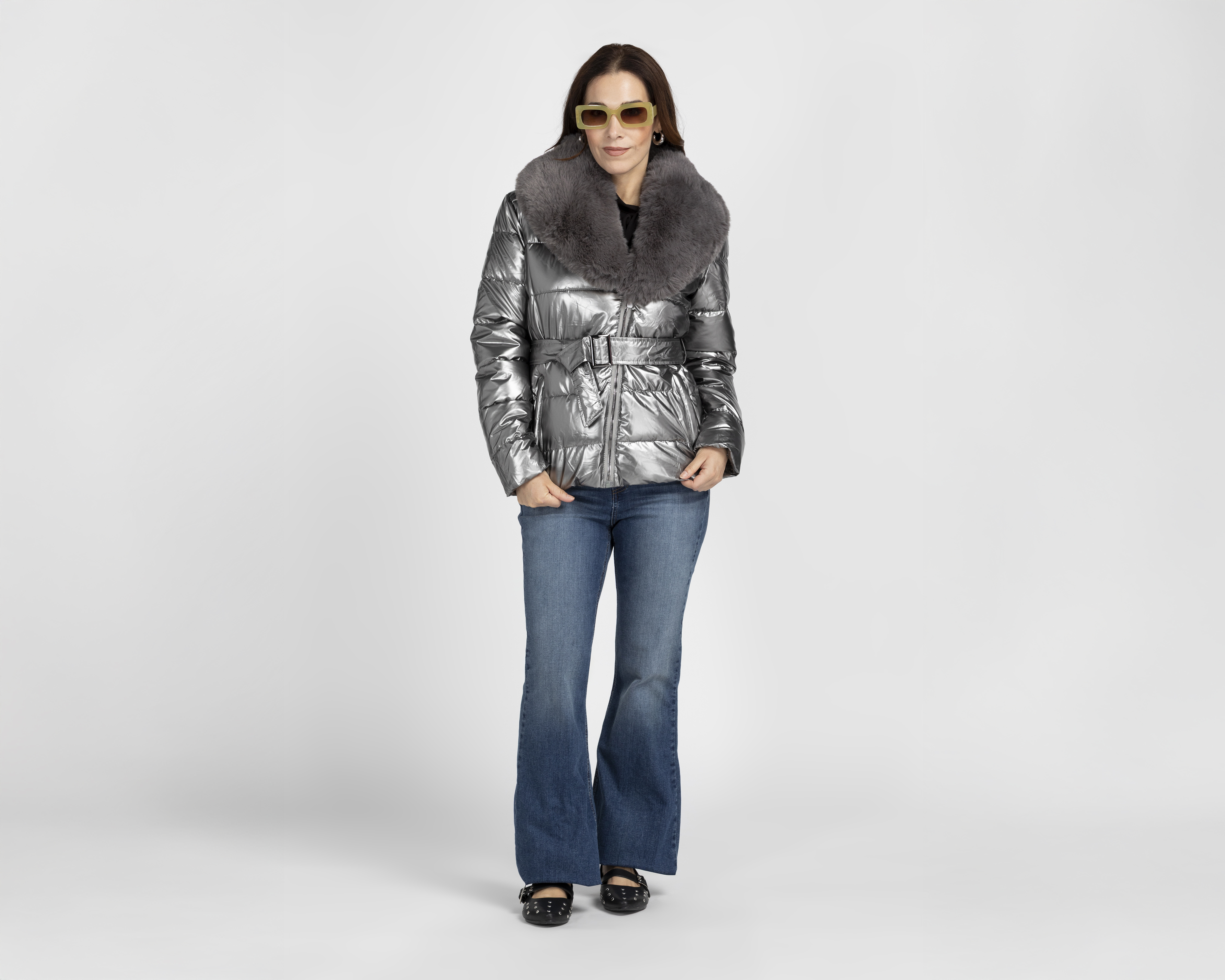 Foto 3 pulgar | Foto 2 | Chamarra Capitonada Roosevelt para Mujer