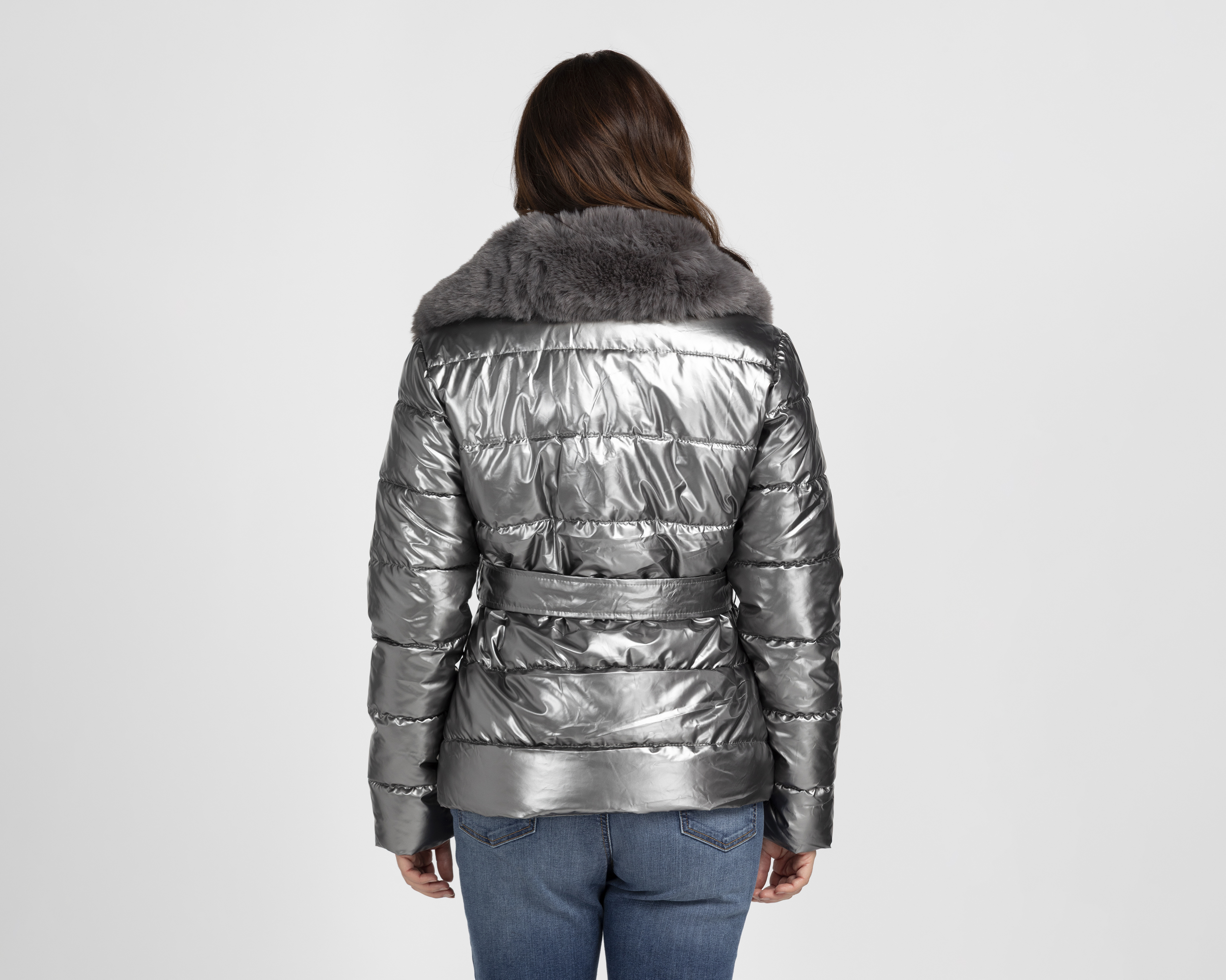 Foto 4 pulgar | Foto 3 | Chamarra Capitonada Roosevelt para Mujer