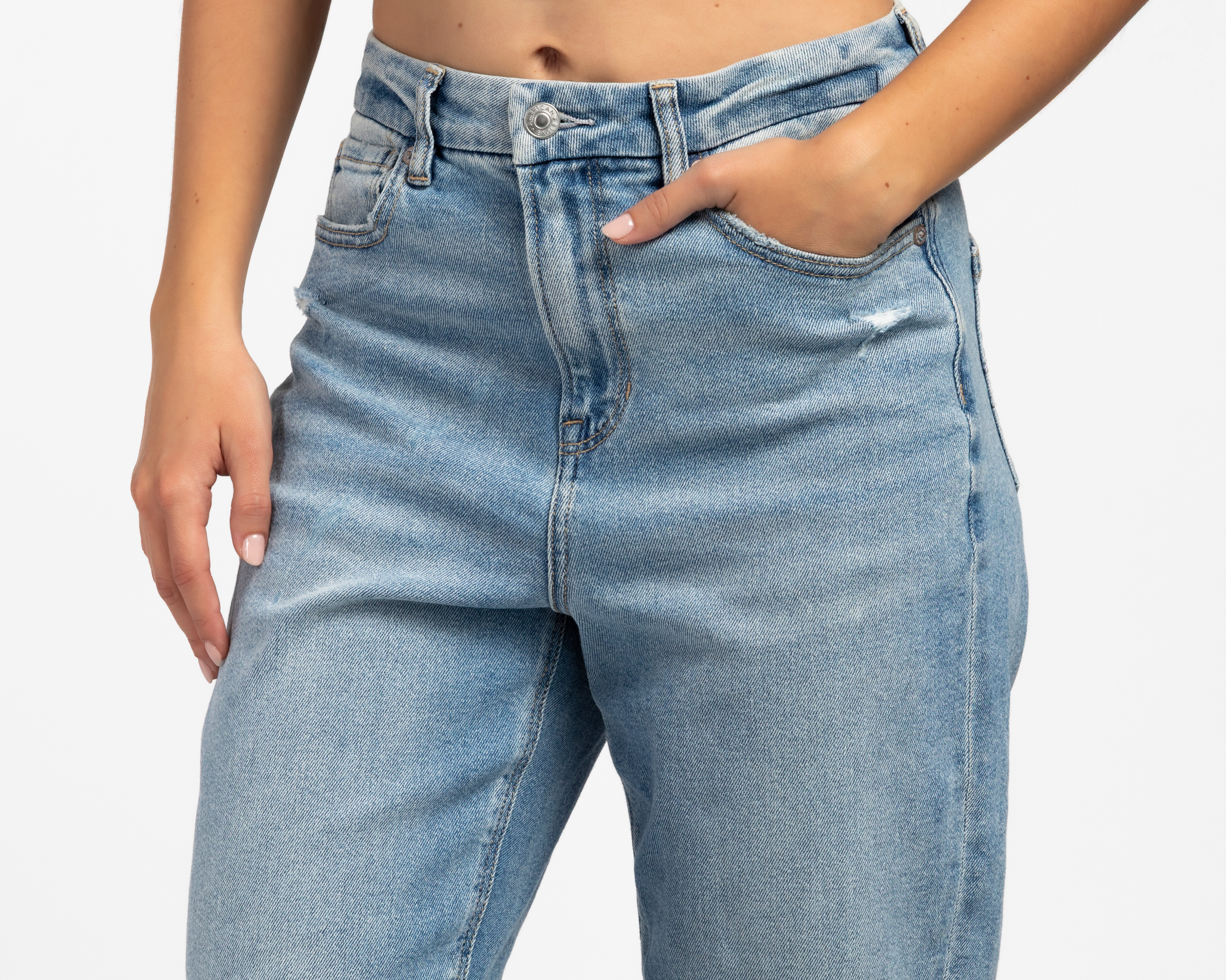 Foto 5 pulgar | Foto 4 | Jeans Mom American Eagle para Mujer