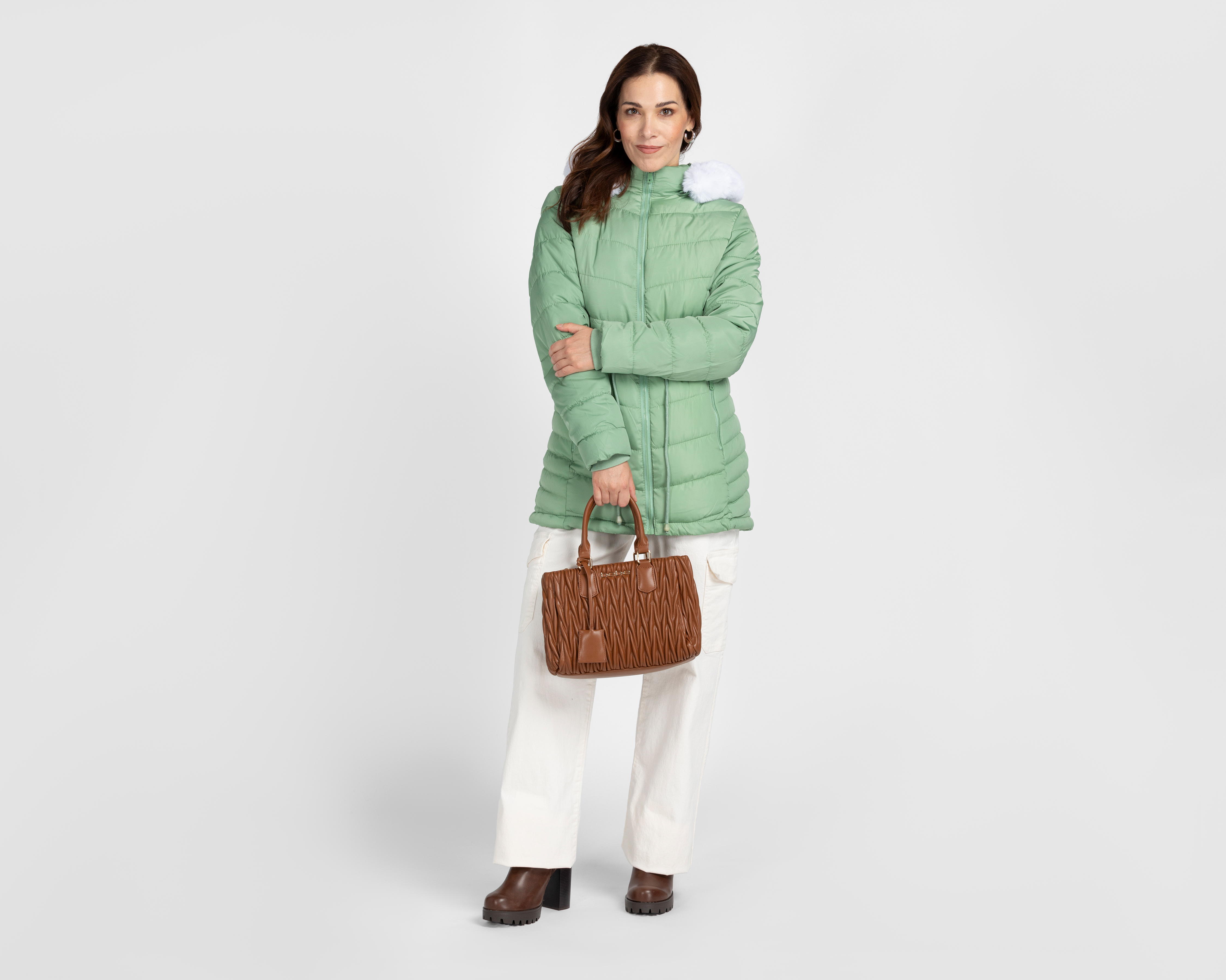 Foto 3 pulgar | Foto 2 | Chamarra Capitonada Roosevelt para Mujer