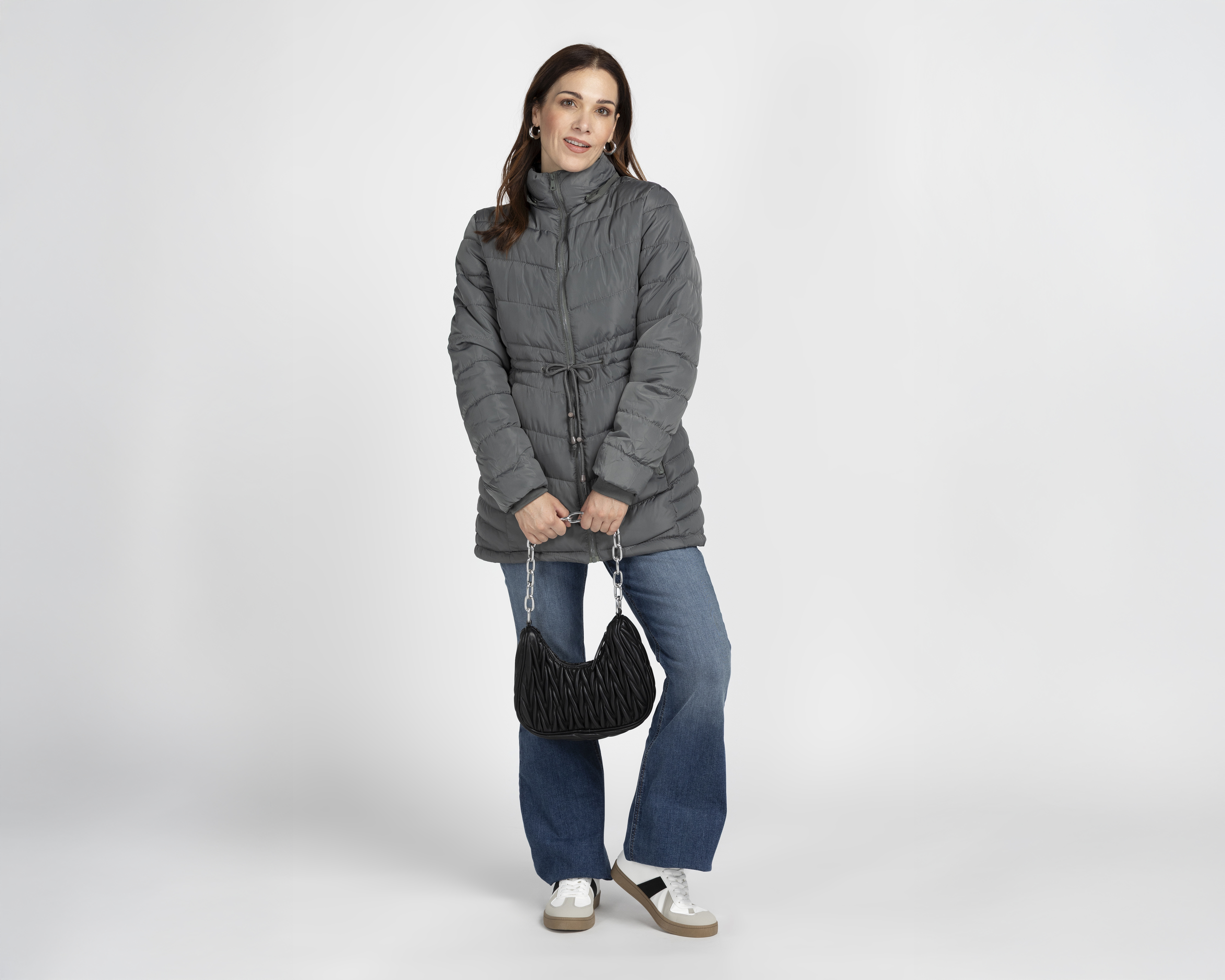 Foto 3 pulgar | Foto 2 | Chamarra Capitonada Roosevelt para Mujer