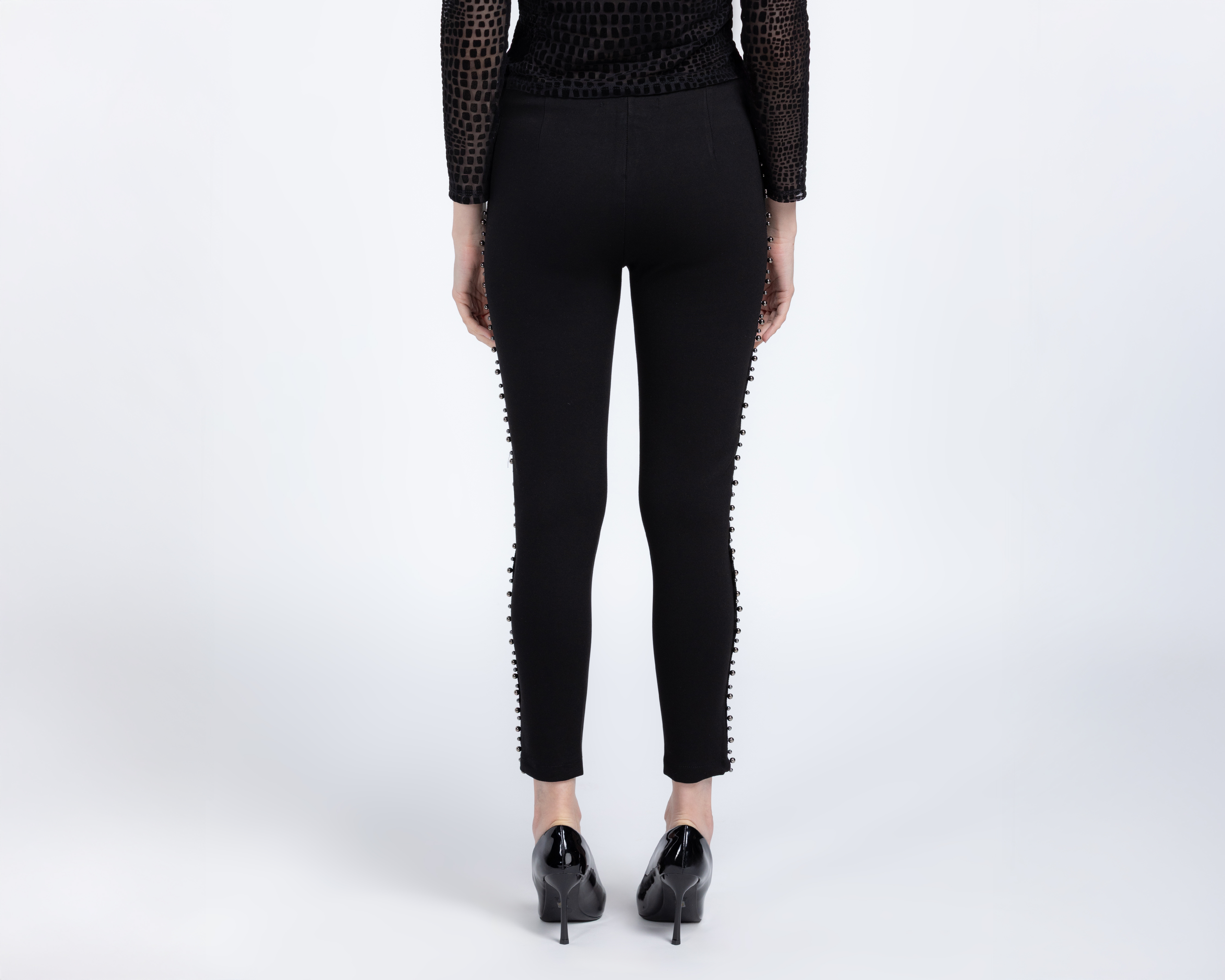 Foto 4 pulgar | Foto 3 | Leggings Negros Bebe para Mujer