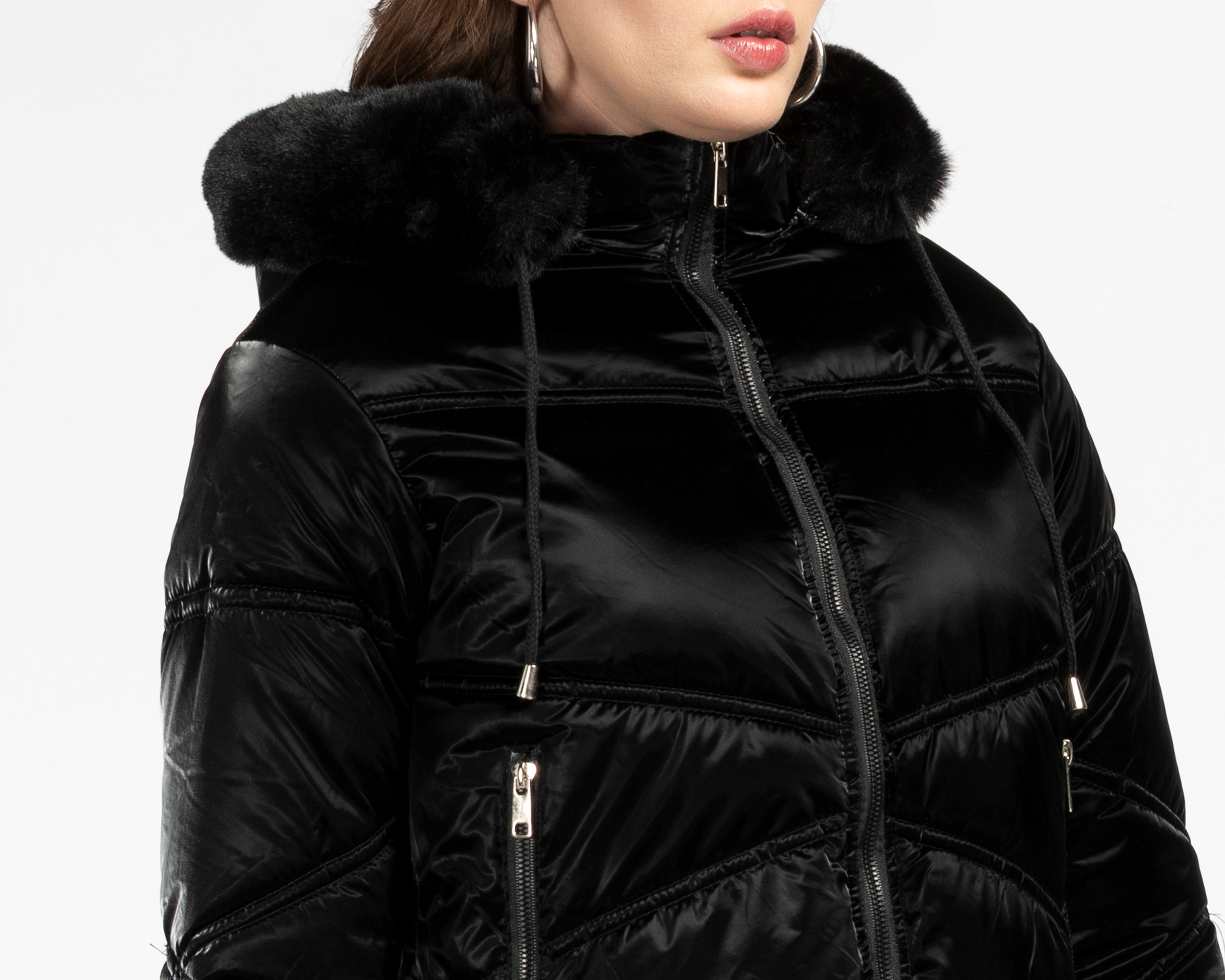 Foto 5 pulgar | Foto 4 | Chamarra Negra Bebe para Mujer