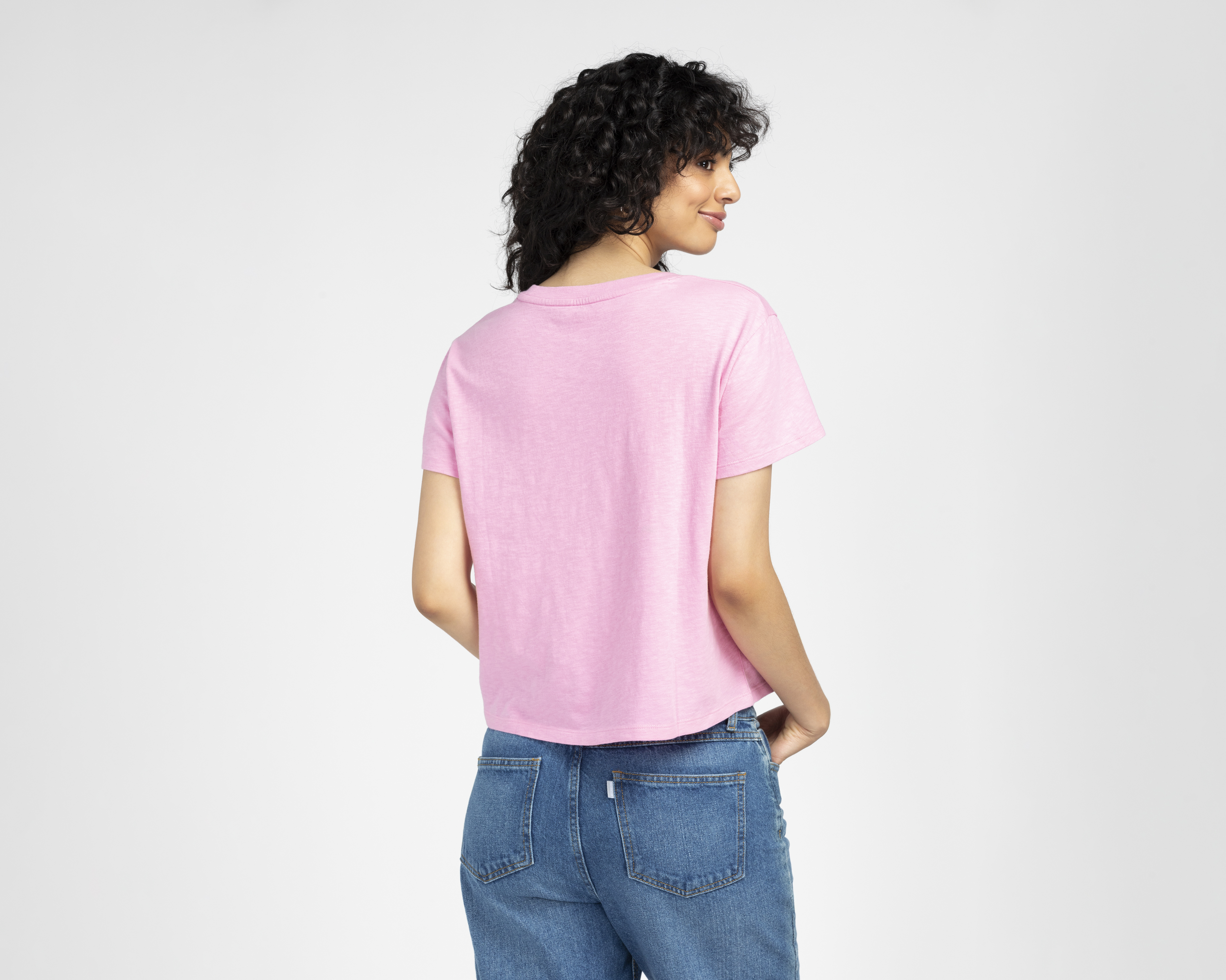Foto 4 pulgar | Foto 3 | Playera Manga Corta American Eagle para Mujer