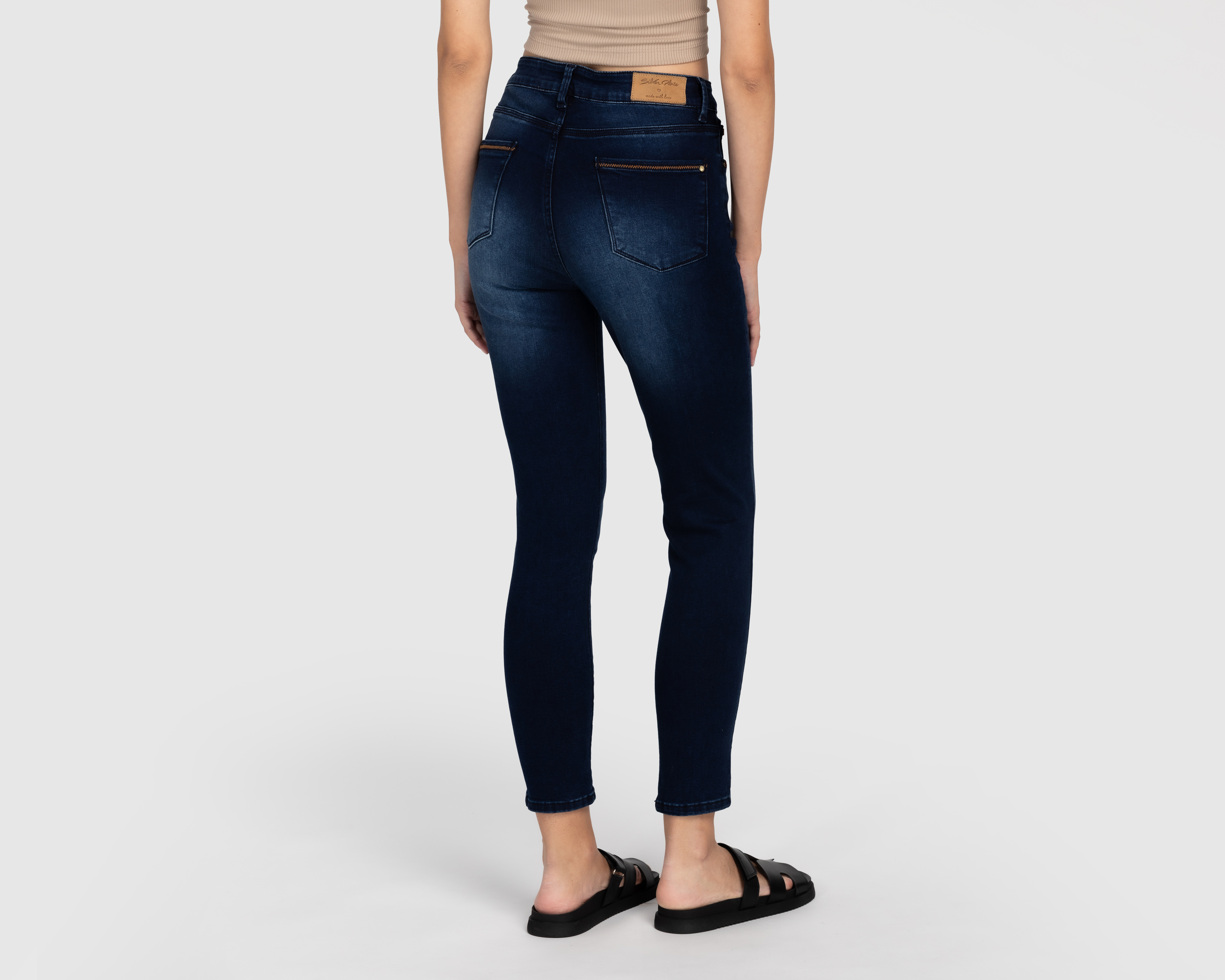 Foto 4 pulgar | Foto 3 | Jeans Skinny Silver Plate para Mujer