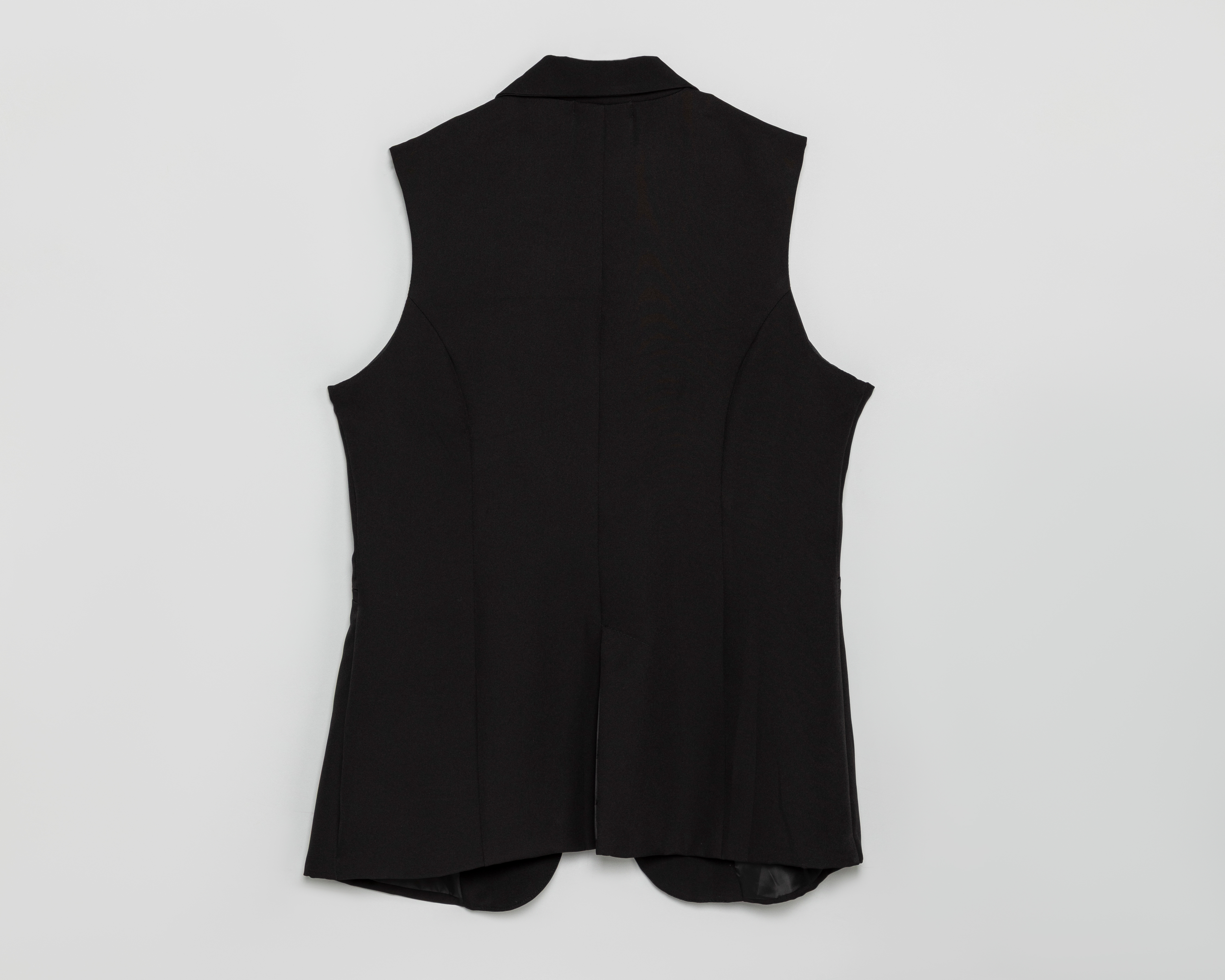 Foto 3 pulgar | Foto 2 | Chaleco Negro María Ferré para Mujer