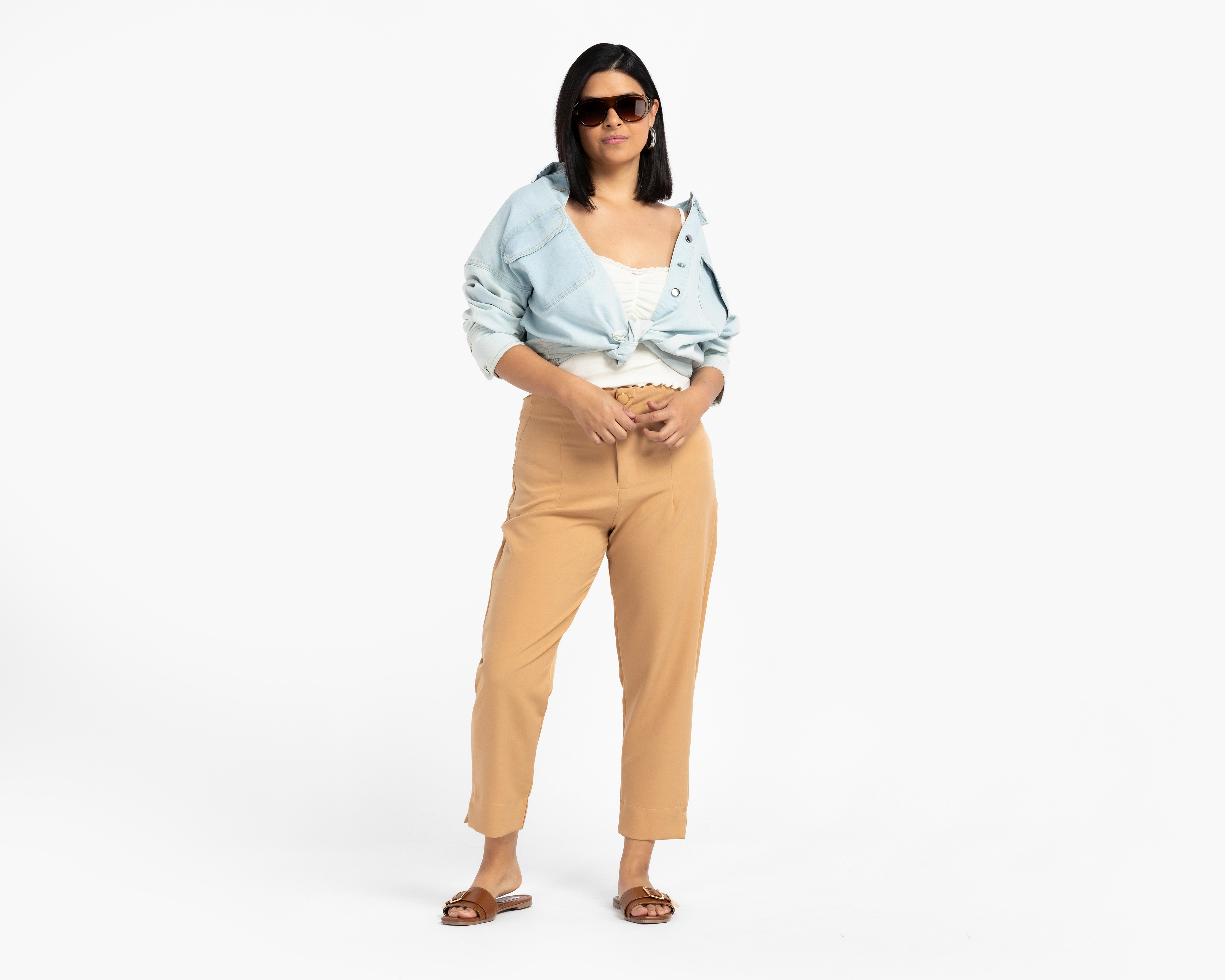 Foto 3 pulgar | Foto 2 | Pantalón de Vestir María Ferré Beige para Mujer