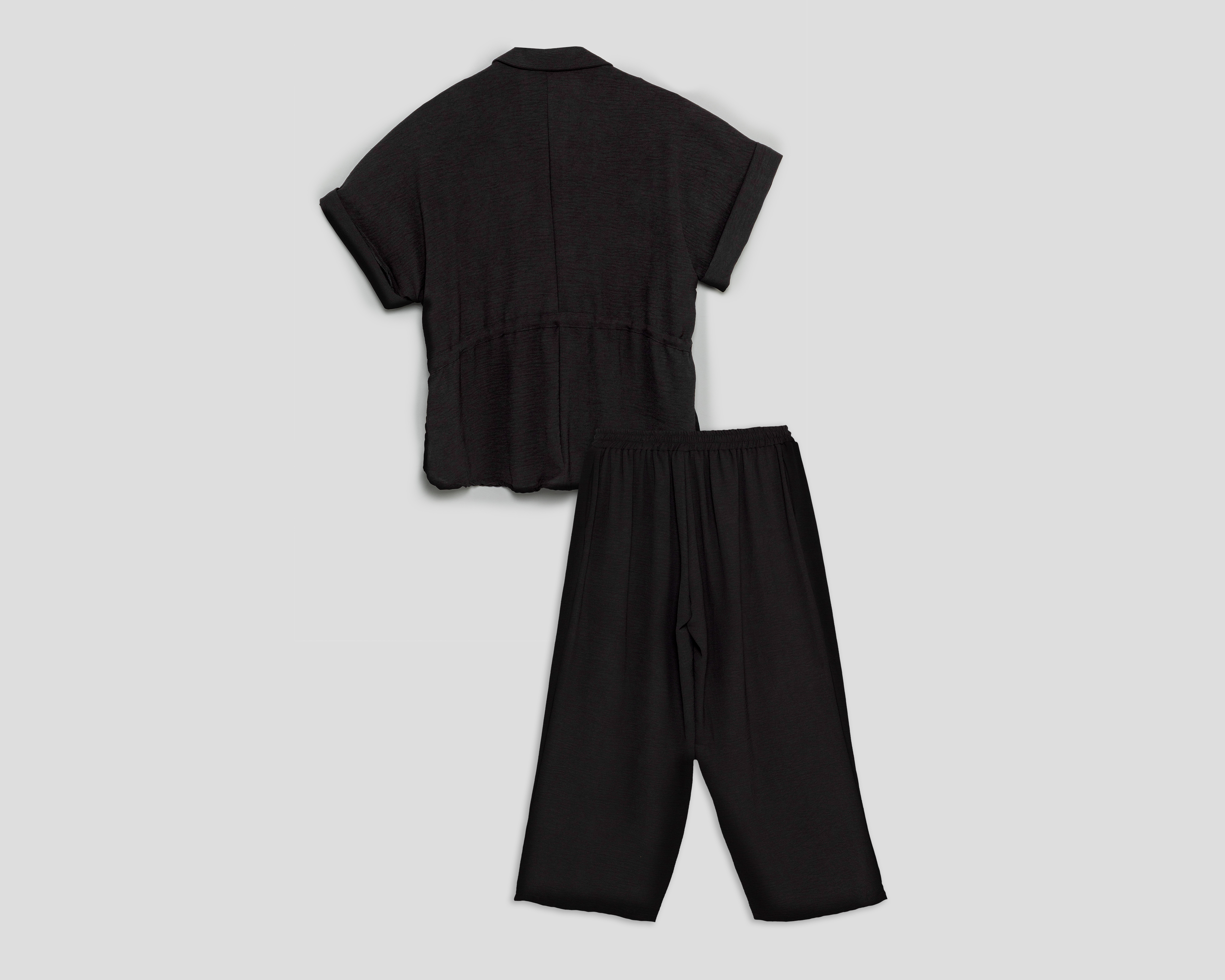 Foto 3 pulgar | Foto 2 | Blusa y Pantalón María Ferré para Mujer