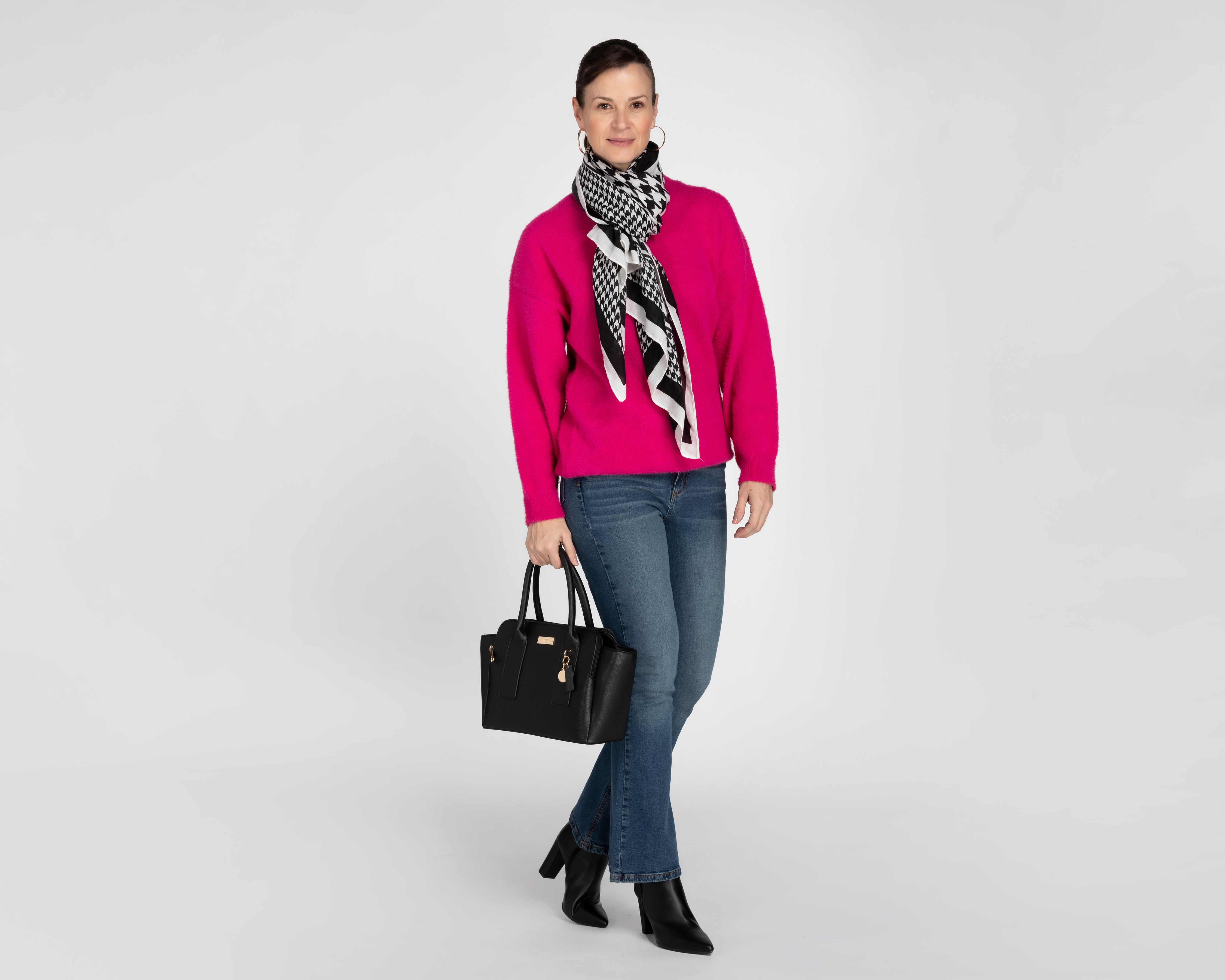 Foto 4 pulgar | Foto 3 | Pashmina Sahara con Estampado