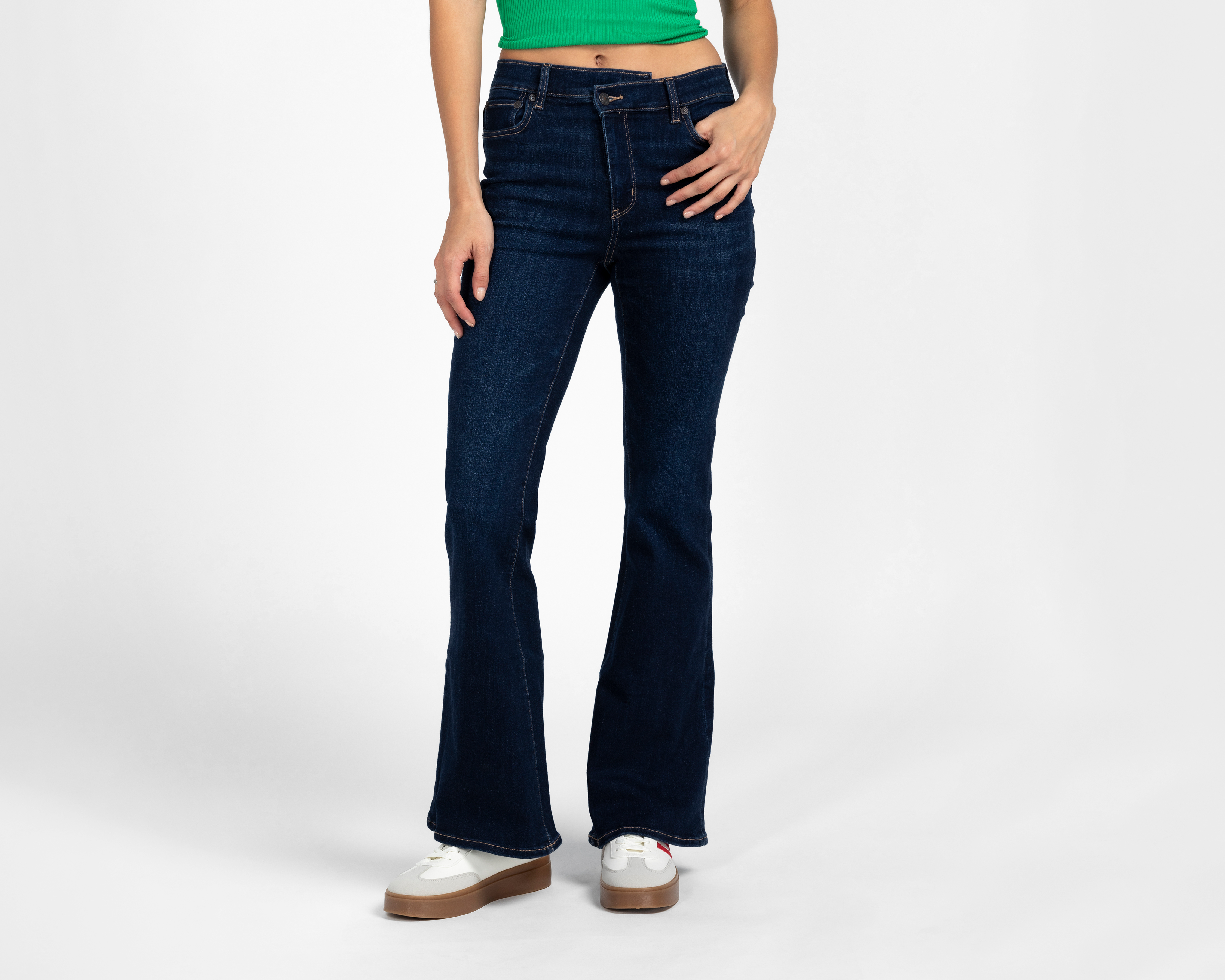 Foto 2 pulgar | Foto 1 | Jeans Flare Amerian Eagle para Mujer