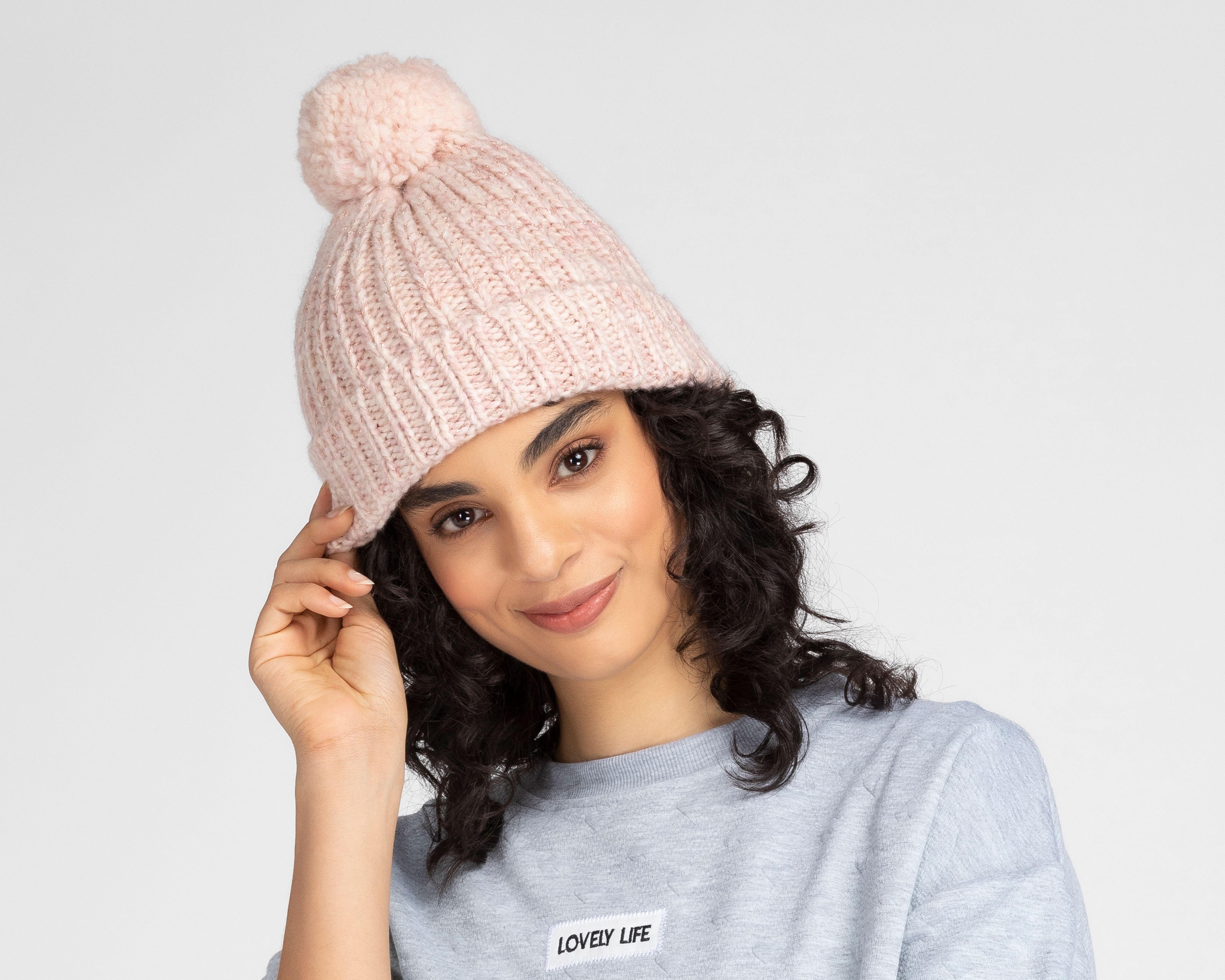 Foto 5 pulgar | Foto 4 | Gorro 18 Forever