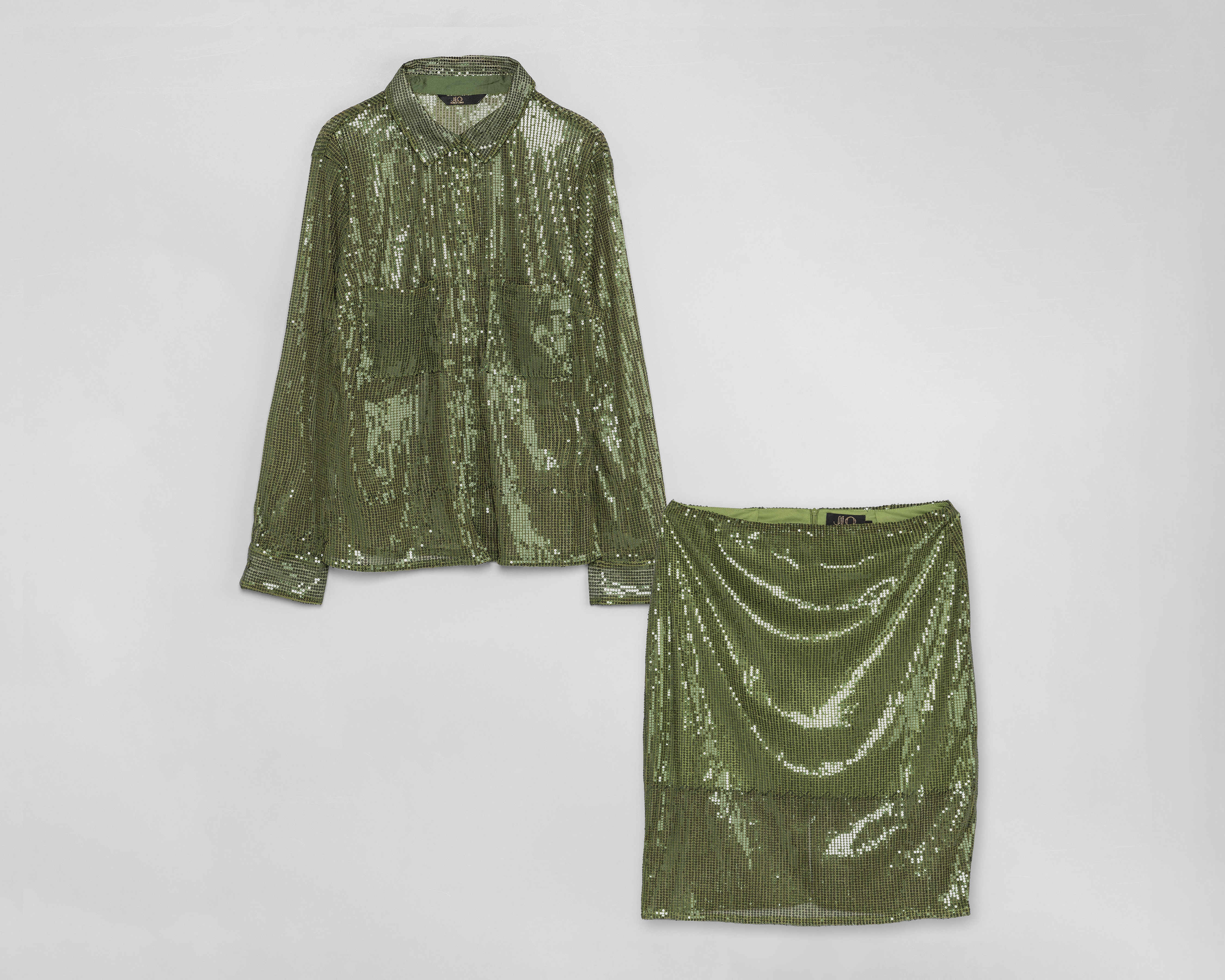 Foto 2 pulgar | Foto 1 | Blusa y Falda Jennifer Lopez Verde con Lentejuela