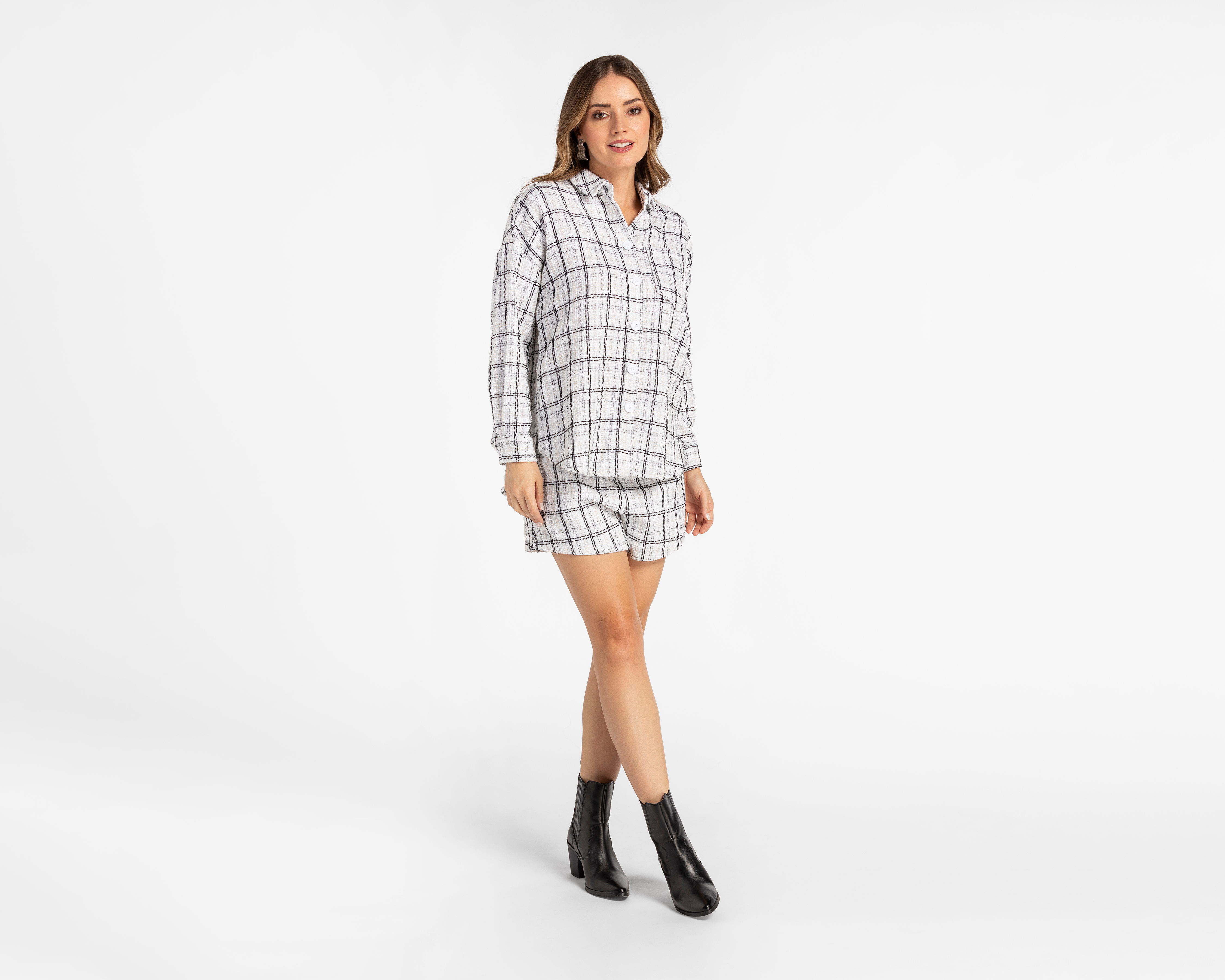 Foto 1 | Foto 1 | Blusa con Short Sahara Manga Larga con Botones