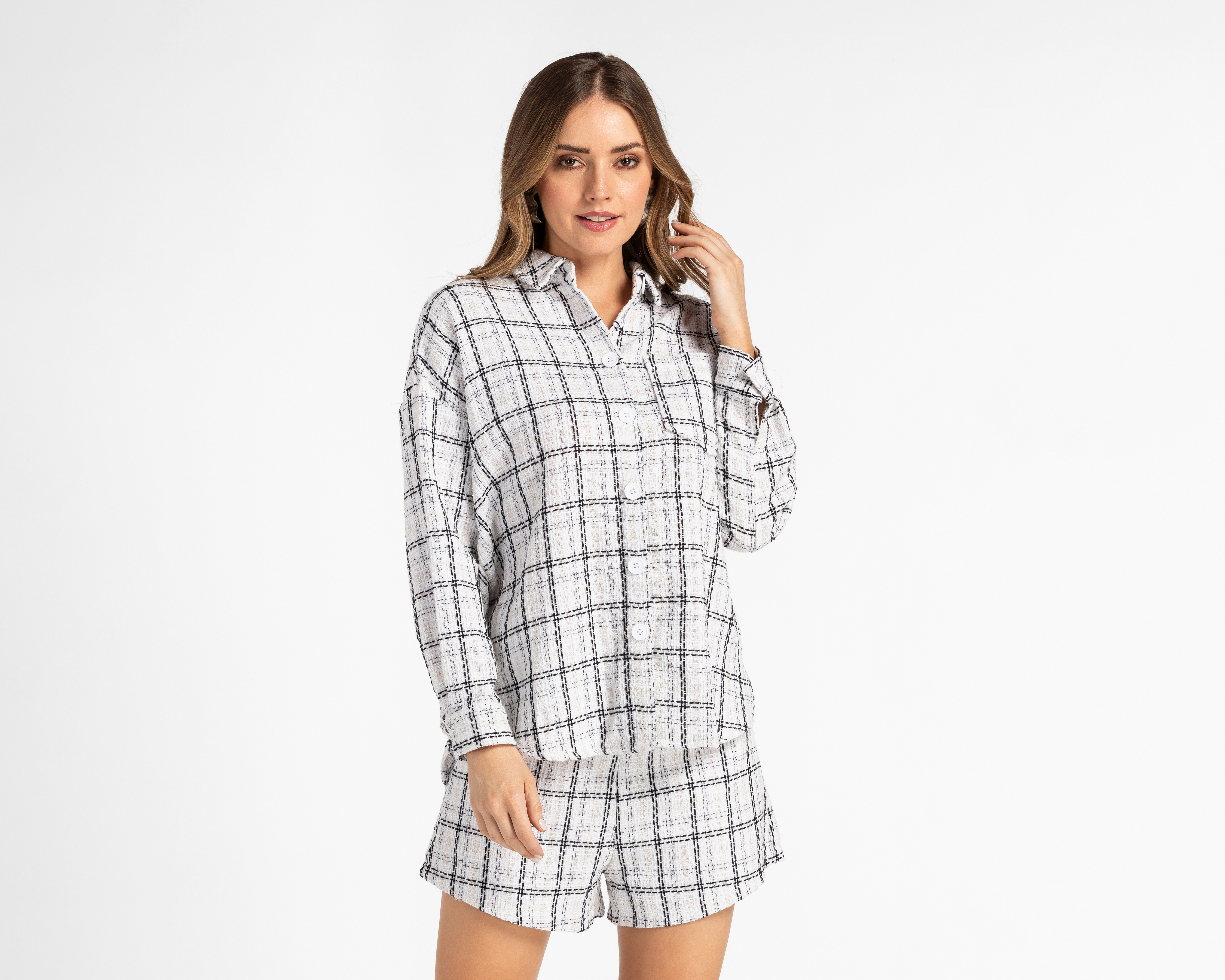 Foto 5 pulgar | Foto 4 | Blusa con Short Sahara Manga Larga con Botones