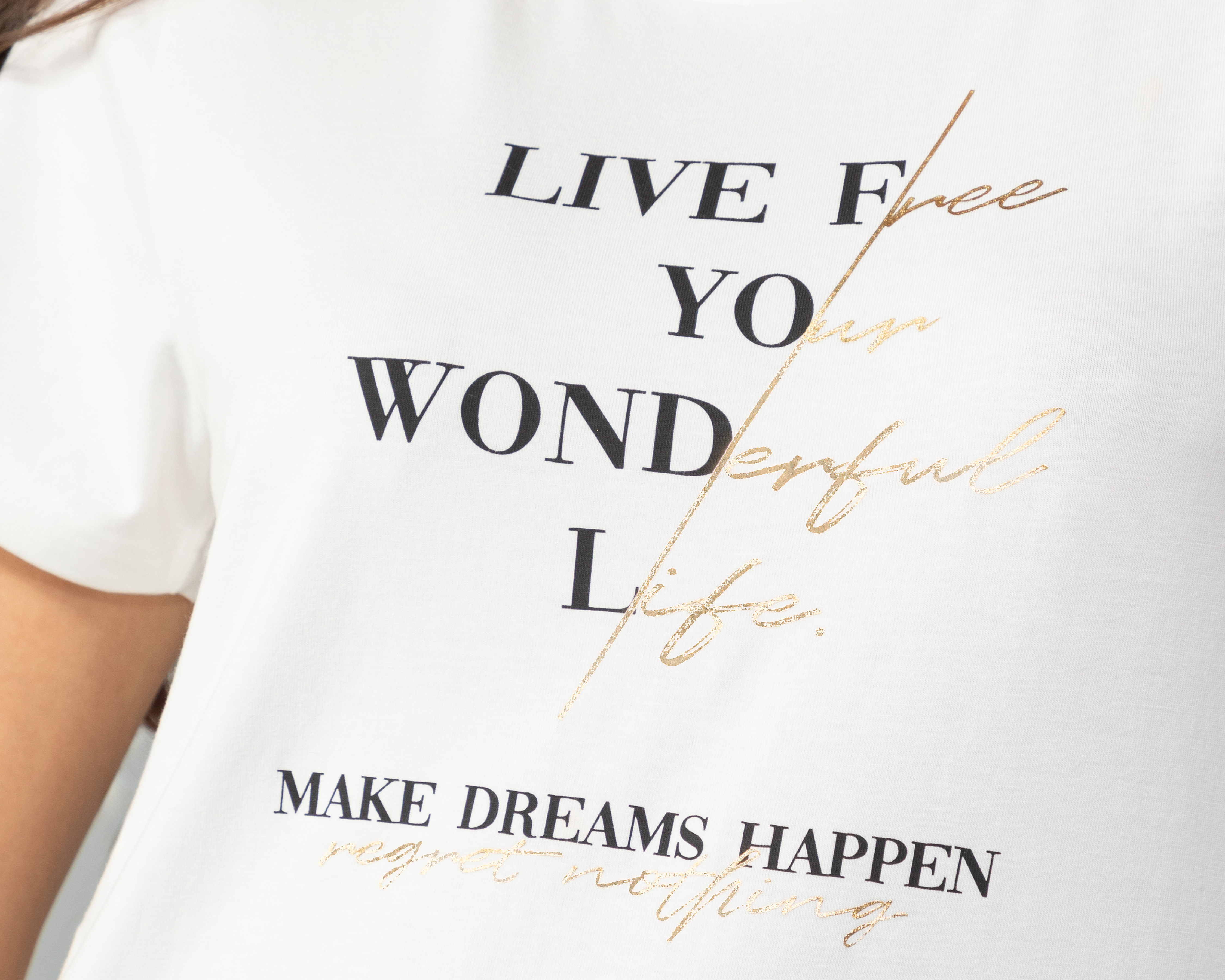 Foto 5 pulgar | Foto 4 | Playera Jennifer Lopez Manga Corta con Estampado